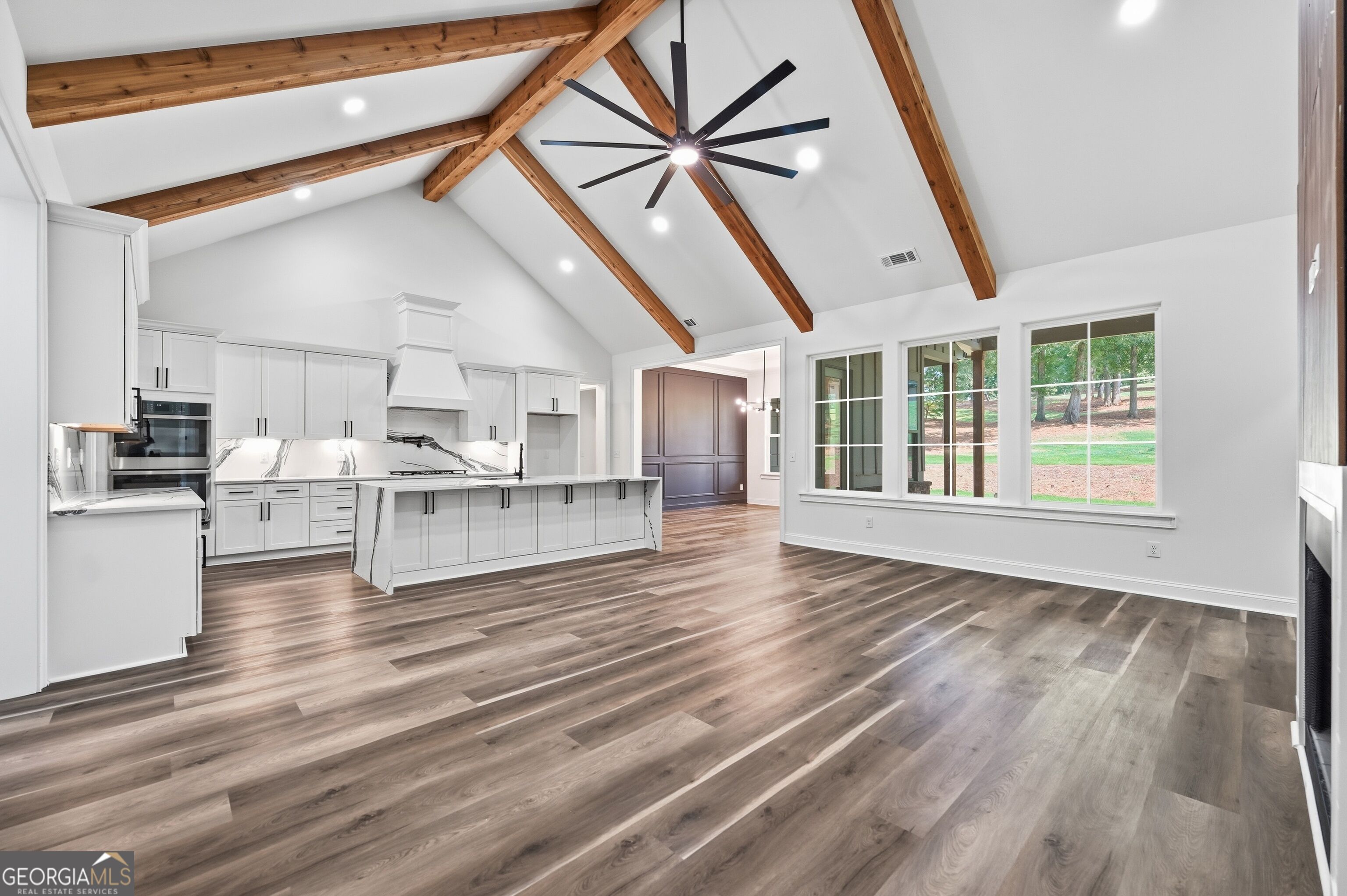 1652 Red Cedar Road Property Photo 12