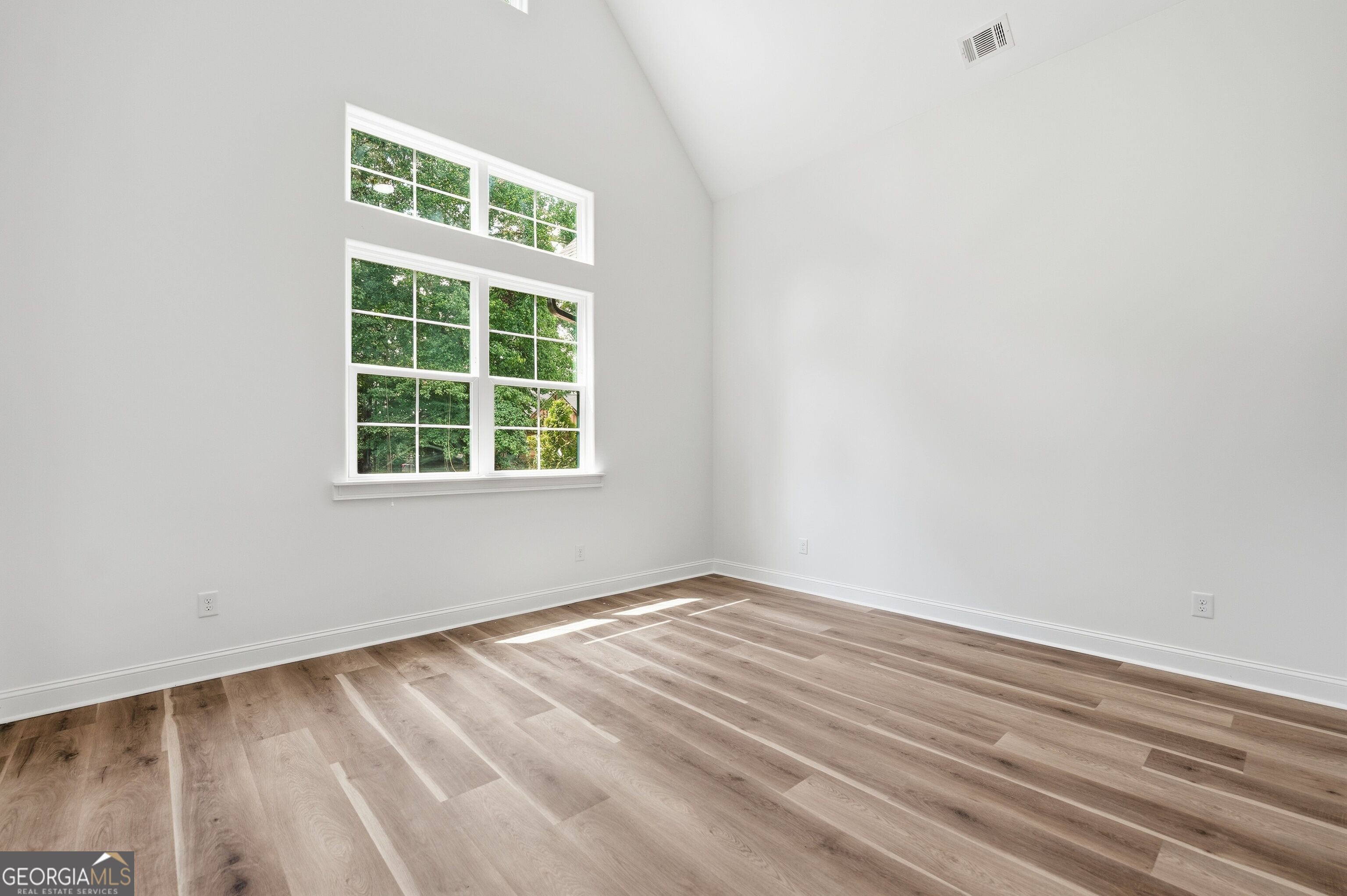 1652 Red Cedar Road Property Photo 36