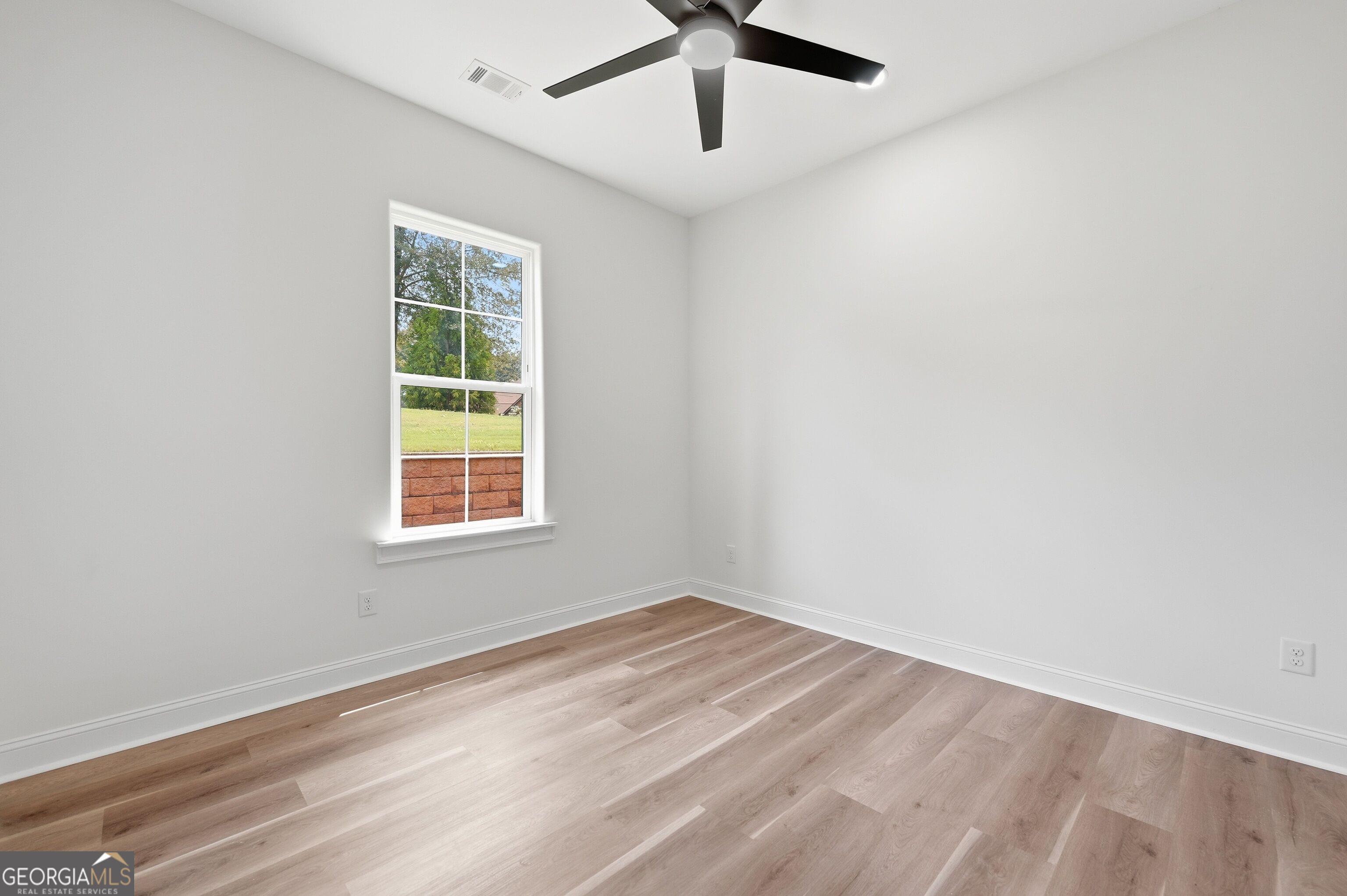 1652 Red Cedar Road Property Photo 39
