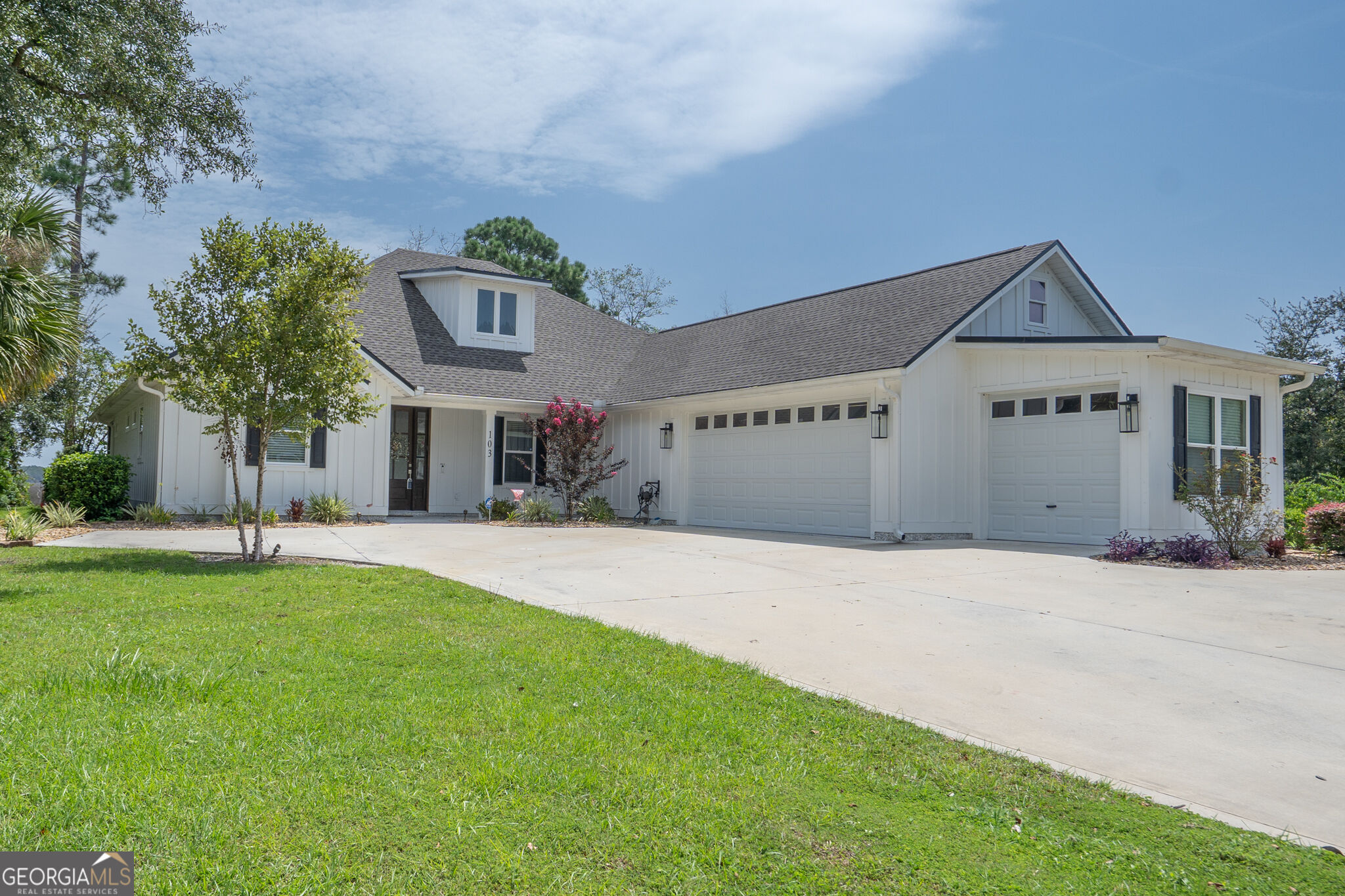 103 Carrington Court Property Photo 1