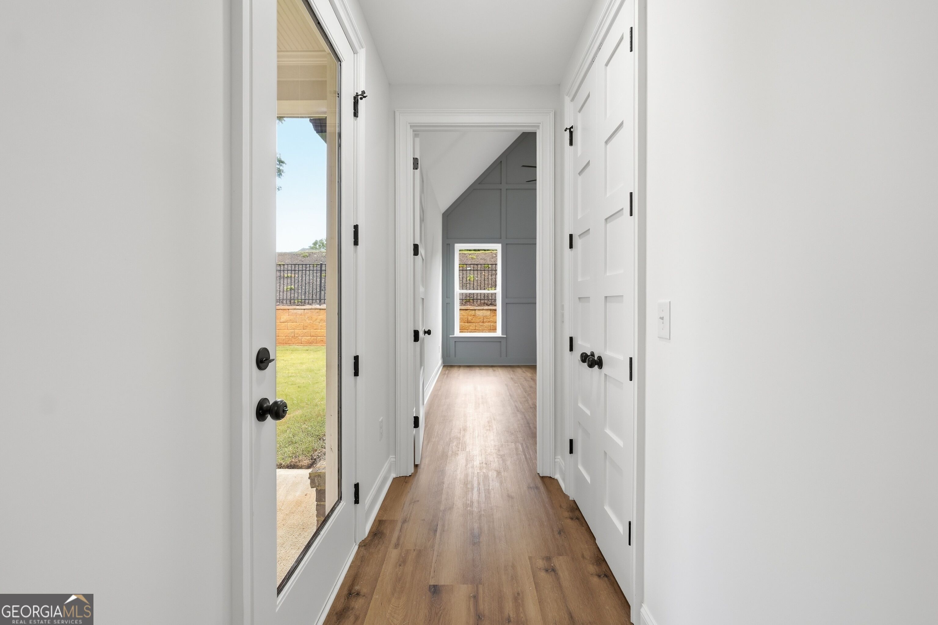 1534 Red Cedar Road Property Photo 27