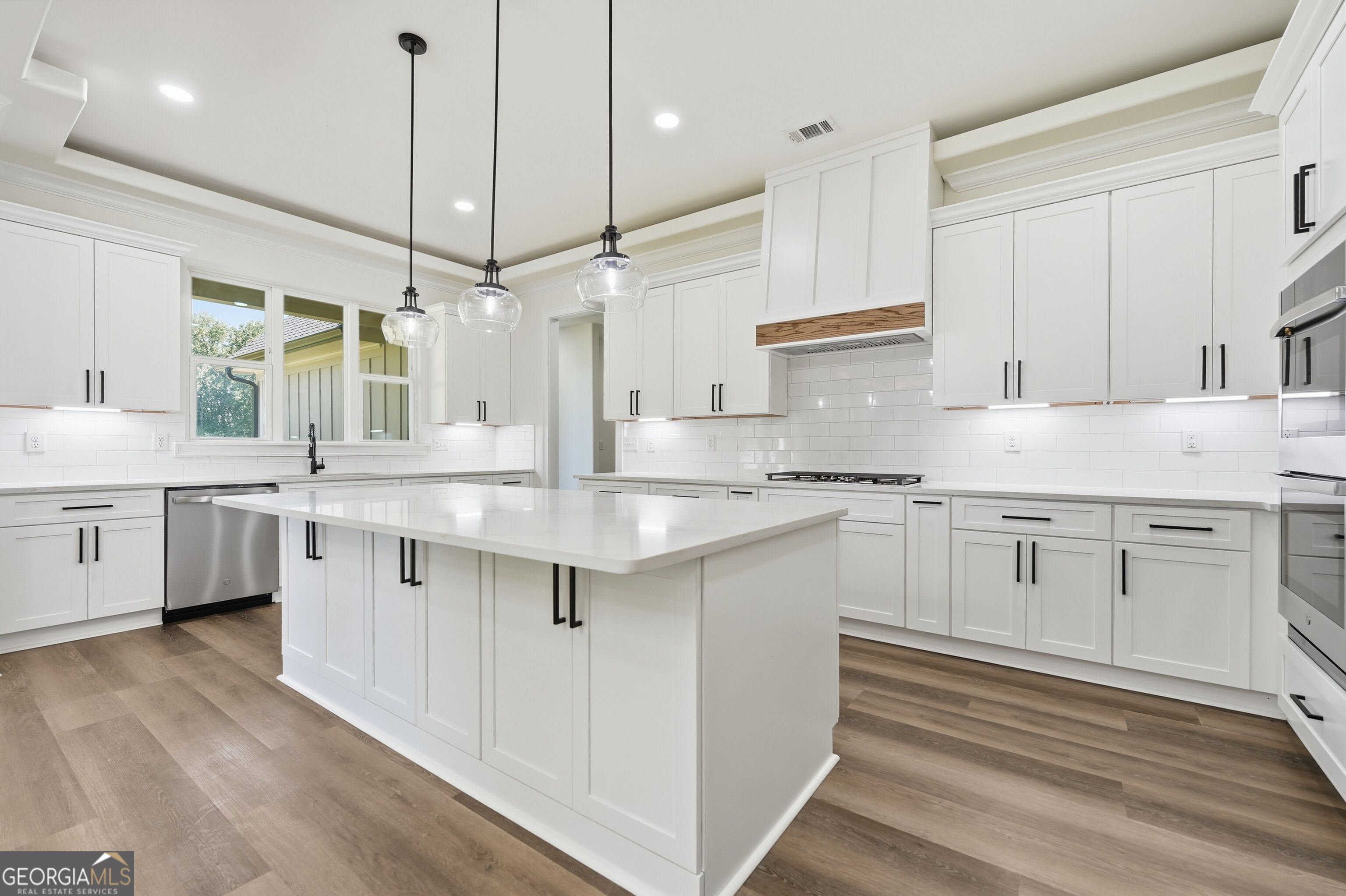 1254 Mulberry Property Photo 14
