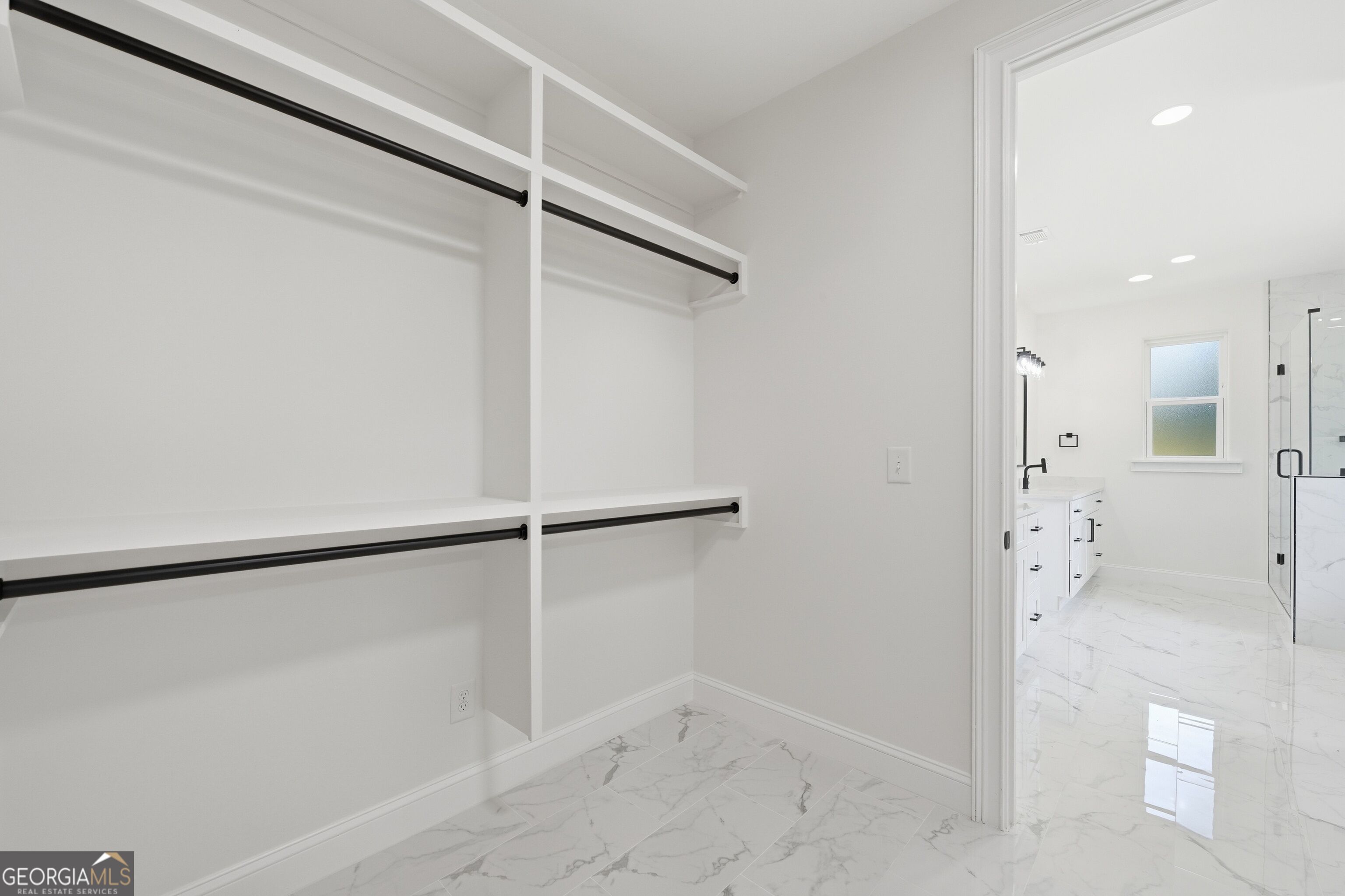 1254 Mulberry Property Photo 34