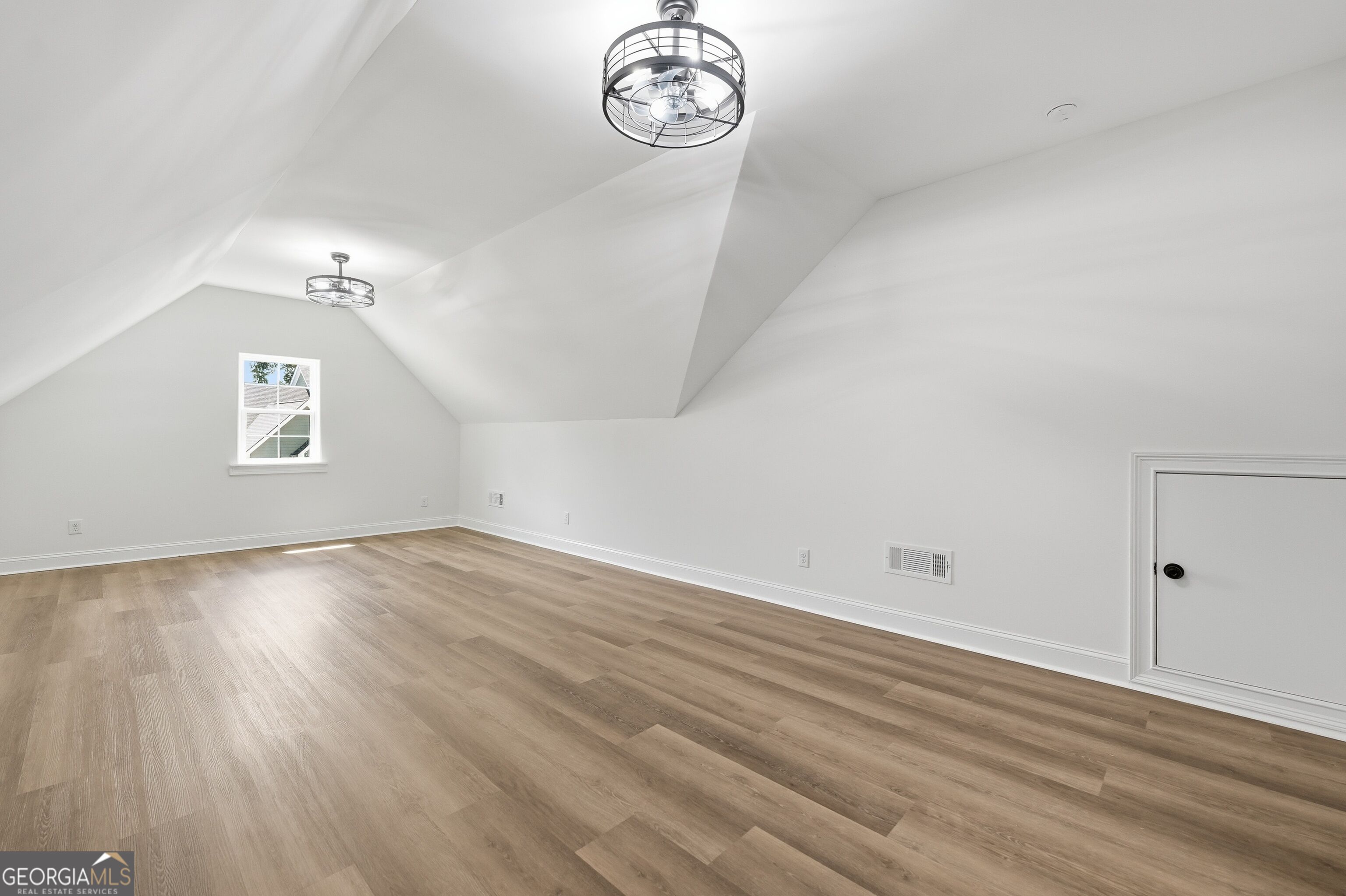 1254 Mulberry Property Photo 45