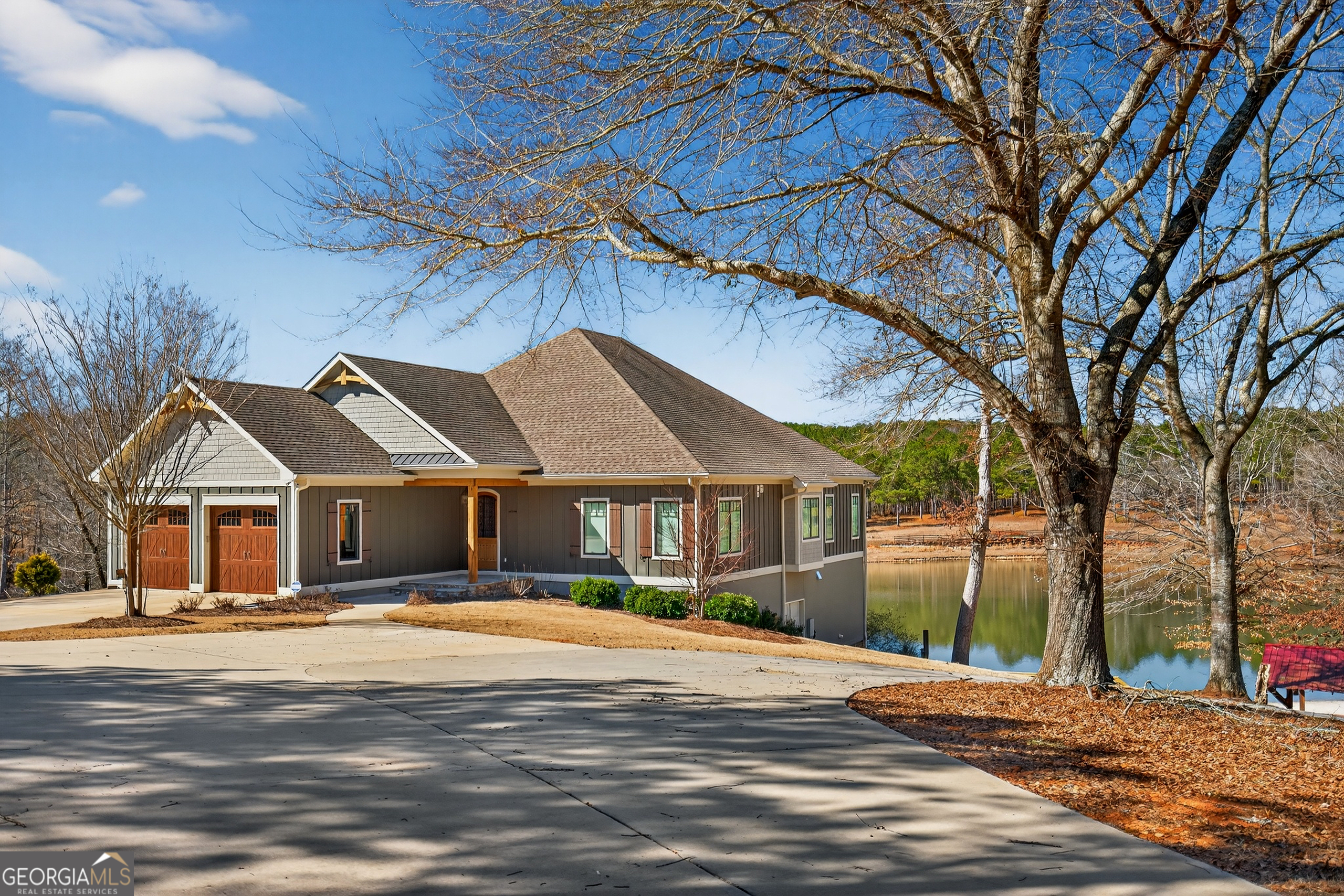 175 Thornton Road Property Photo 4