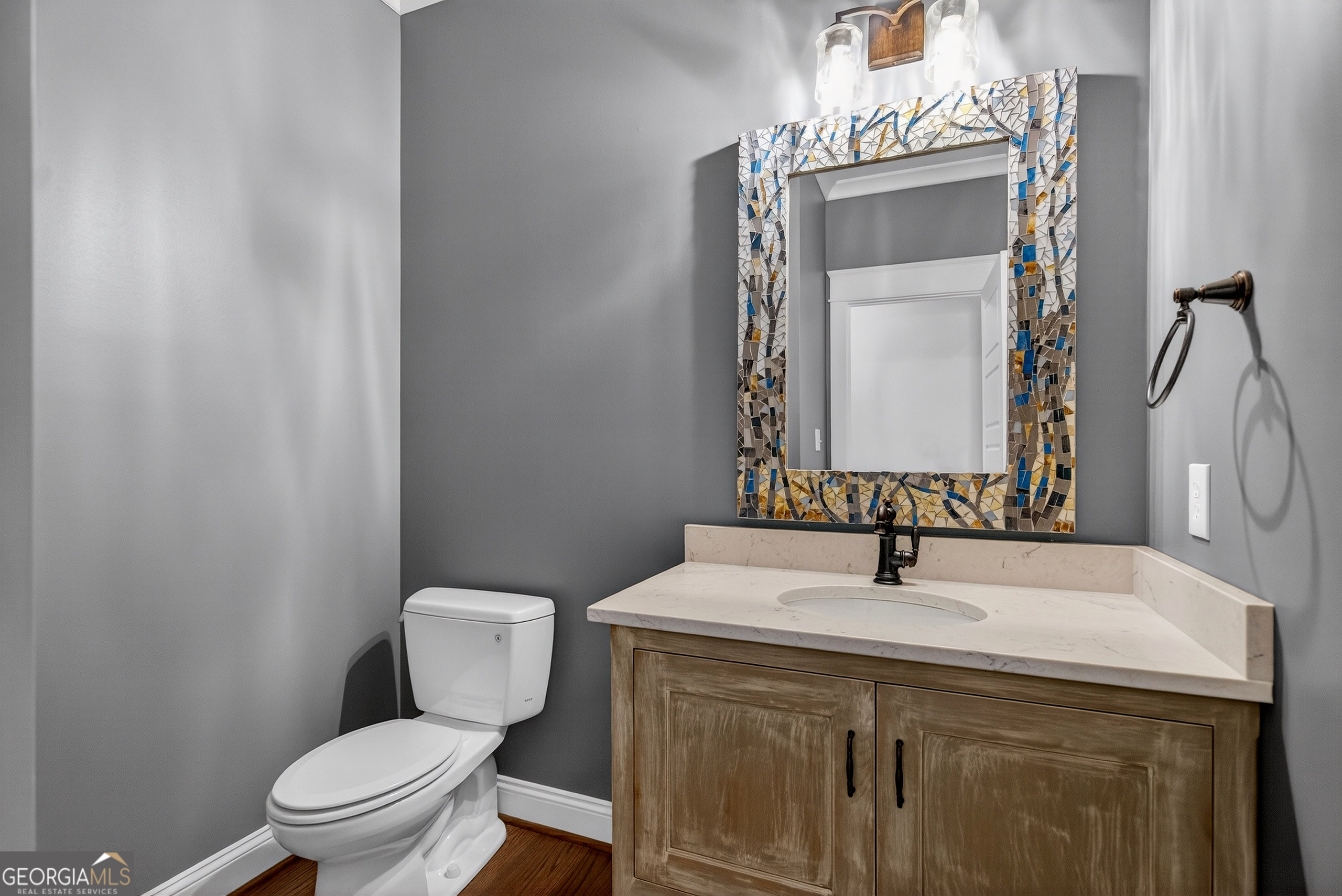 175 Thornton Road Property Photo 34