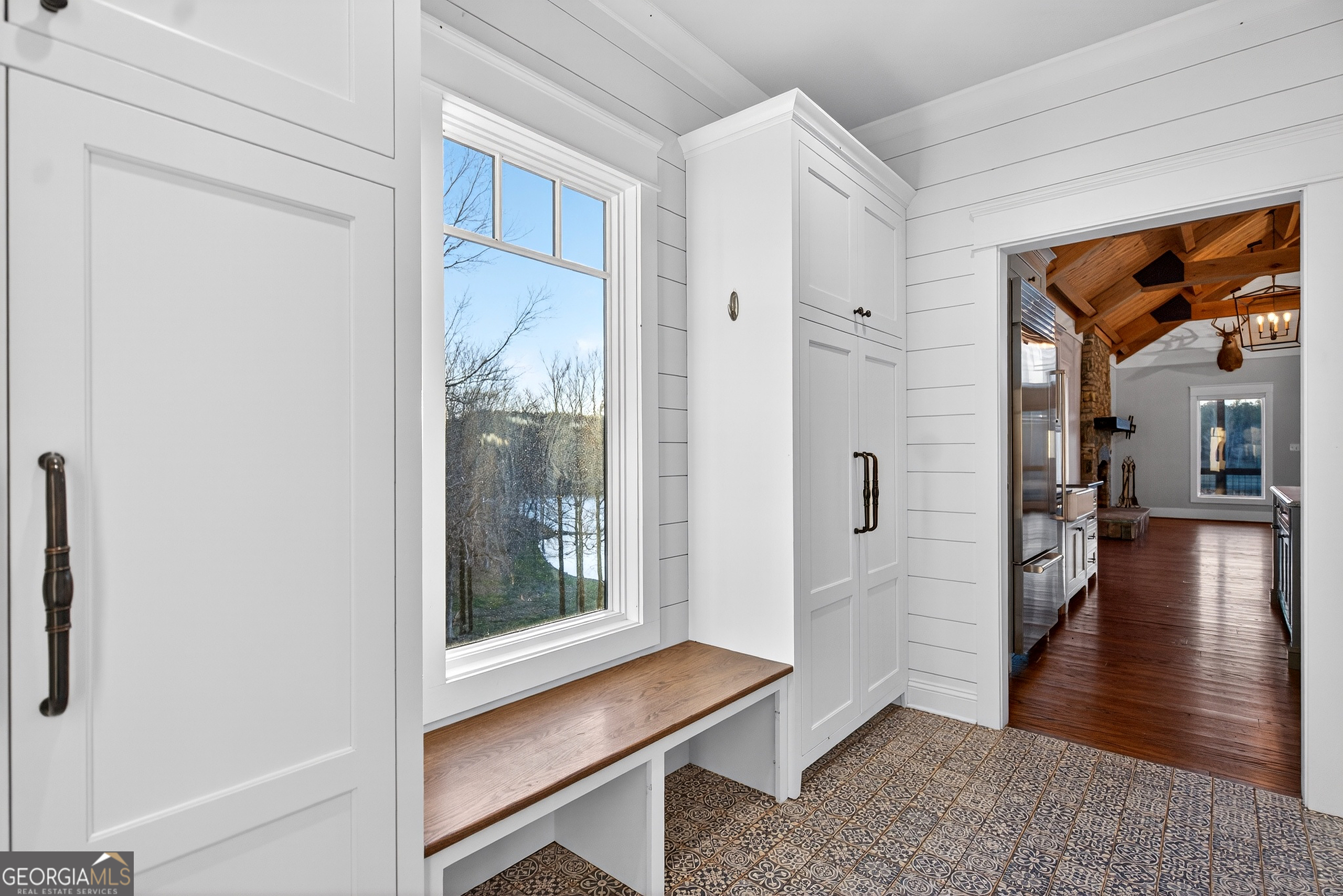 175 Thornton Road Property Photo 35