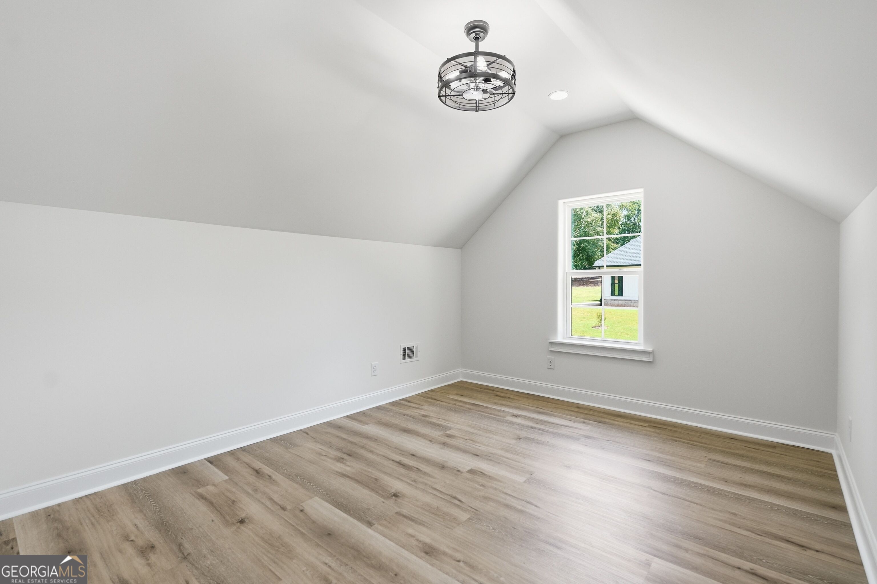 1278 Mulberry Property Photo 33