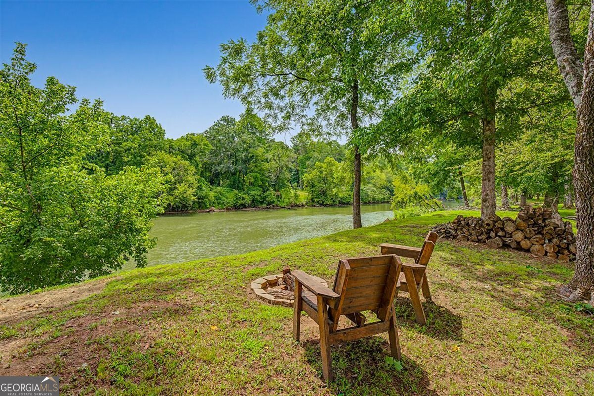 109 River Walk Parkway Property Photo 2