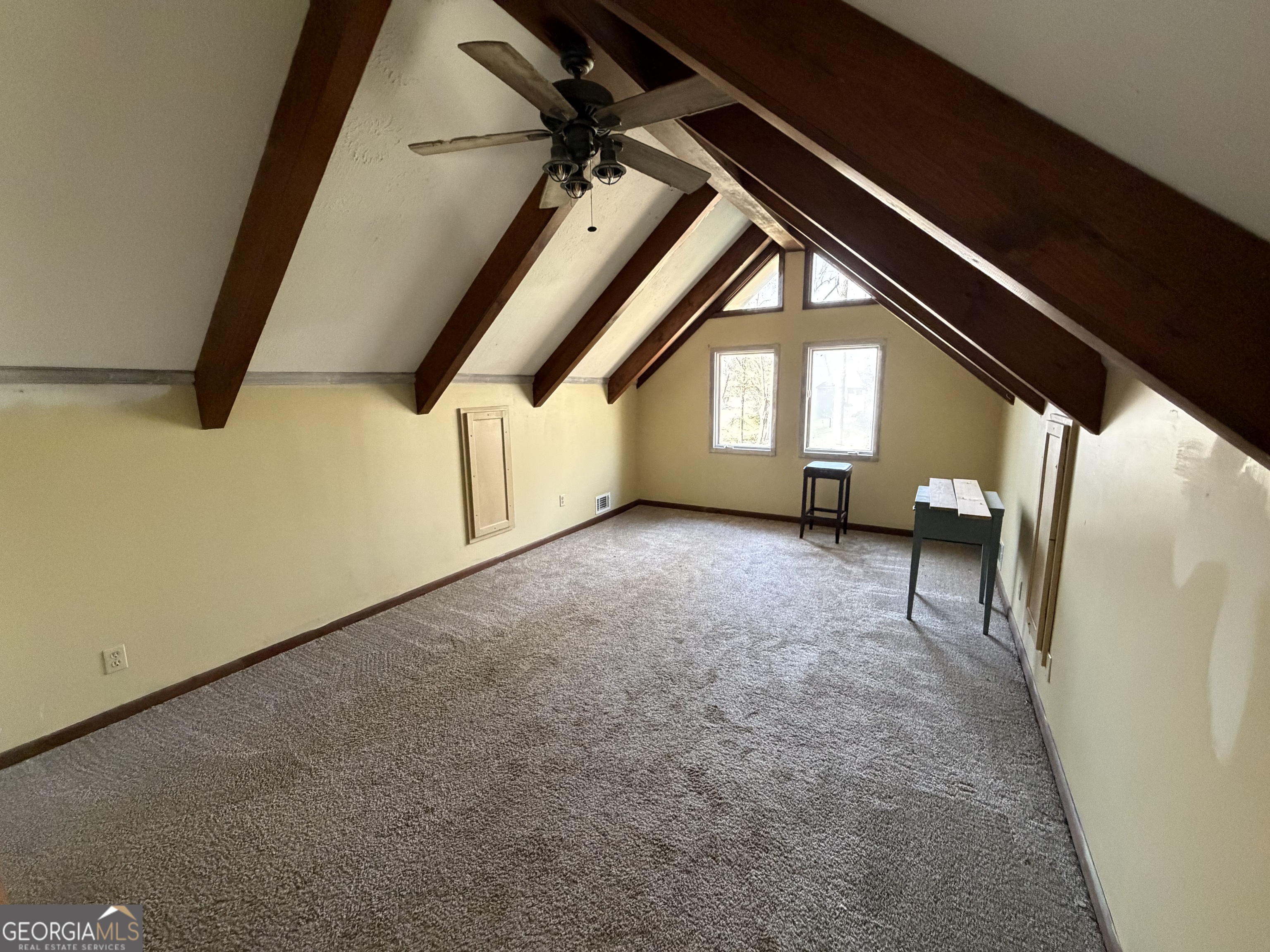 601 Pinecrest Drive Property Photo 10