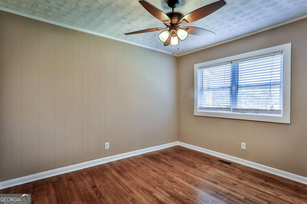 680 North Avenue Property Photo 18
