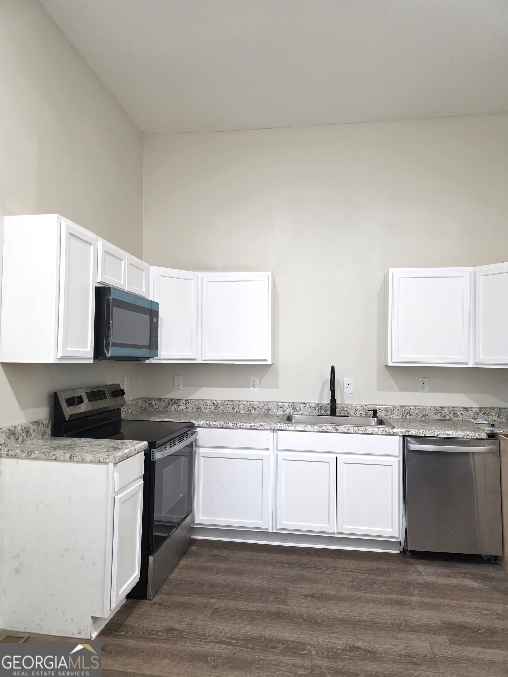 361 Atlanta Highway Property Photo 4