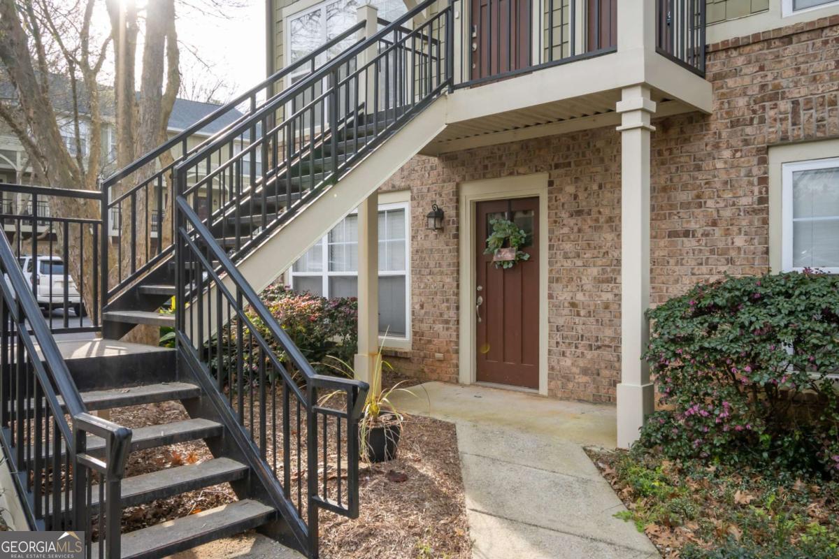 660 Barnett Shoals Road # 410 Property Photo 1