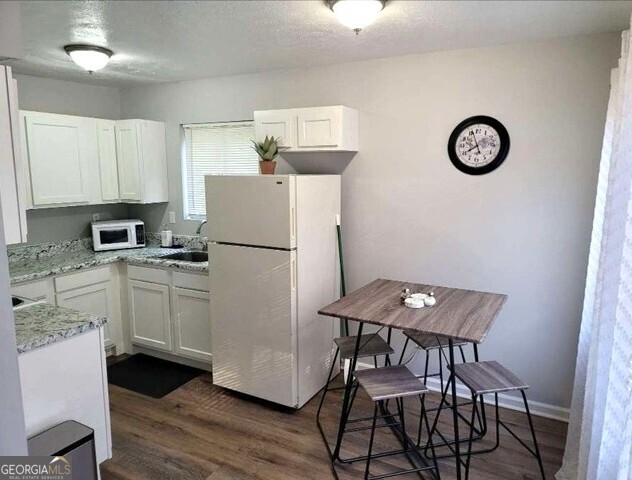 917 Oakview Avenue # D Property Photo 17
