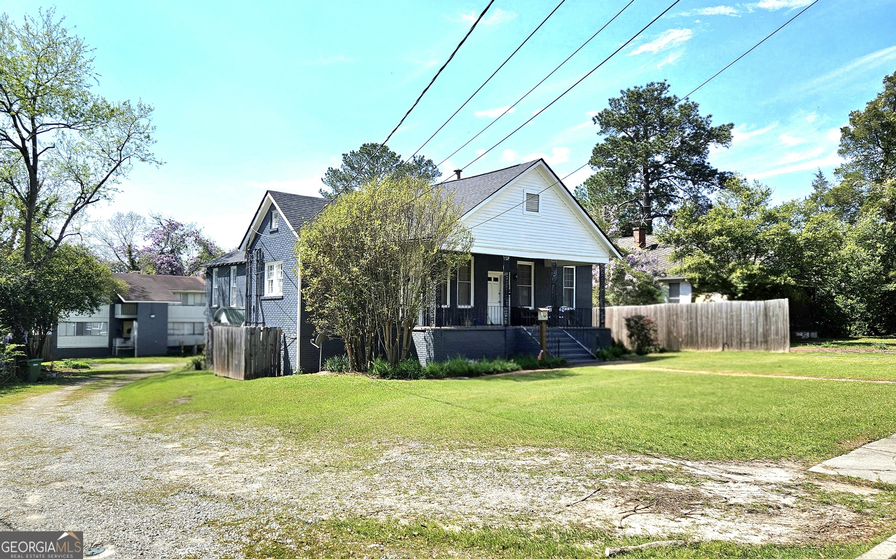 917 Oakview Avenue # D Property Photo 32
