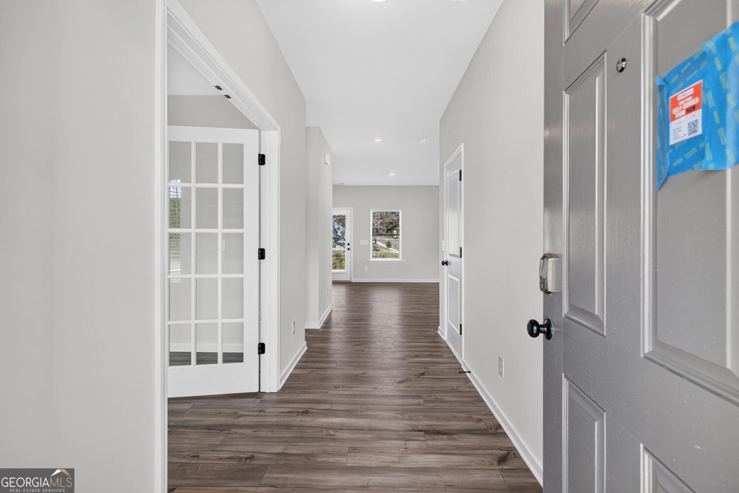 109 Shire Loop Property Photo 2