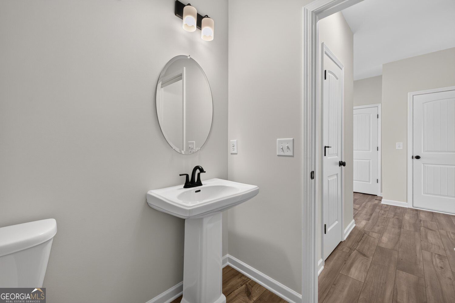 109 Shire Loop Property Photo 19