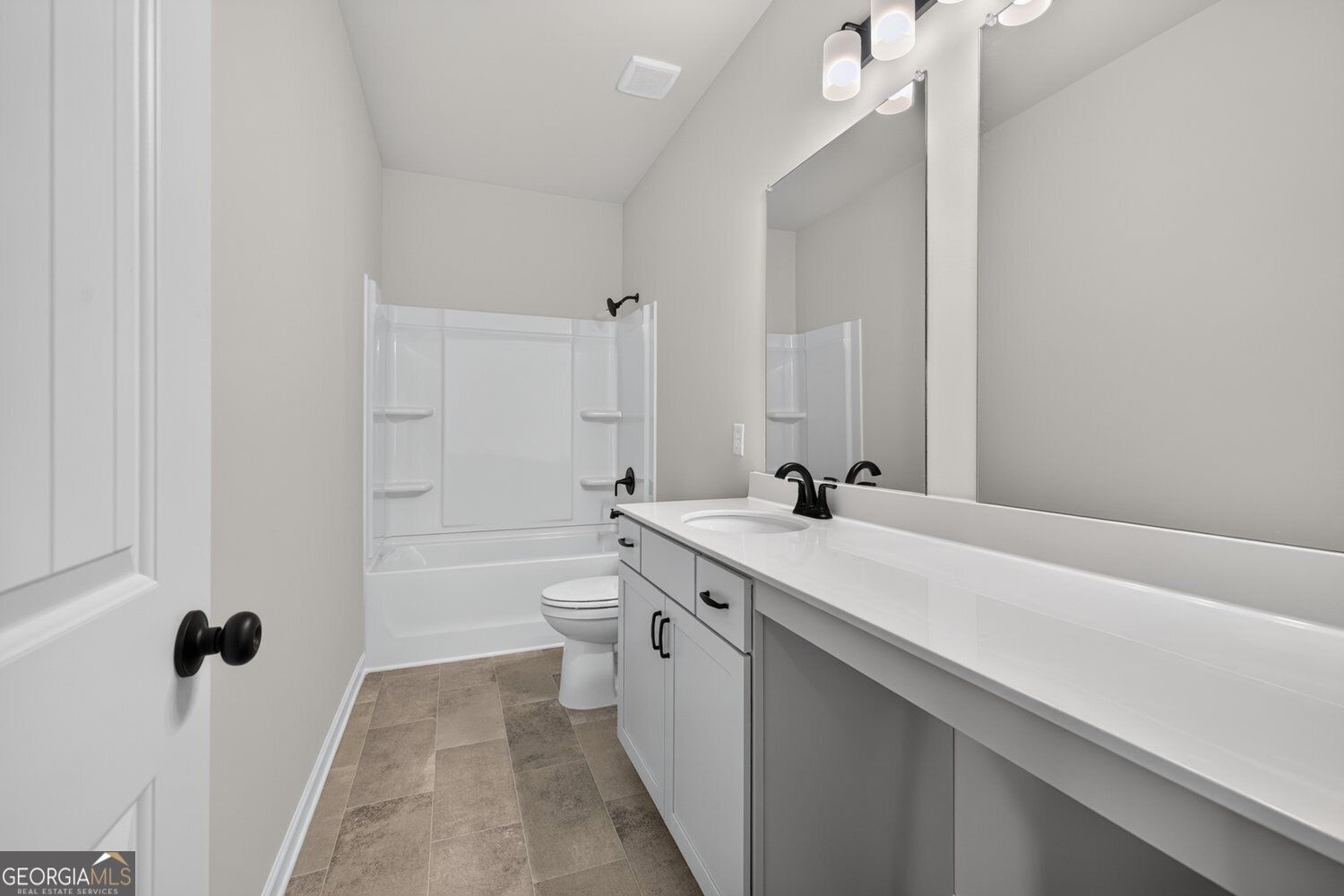 109 Shire Loop Property Photo 42