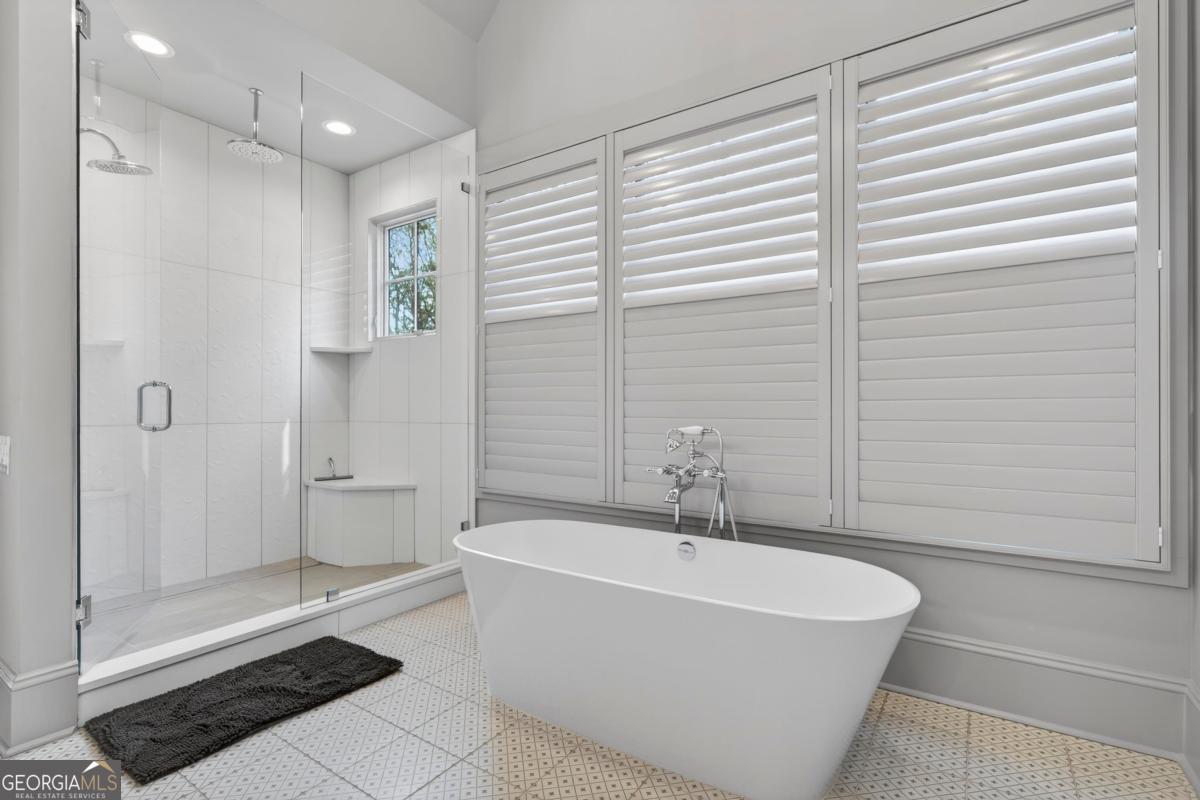 1031 Cavalier Cove Property Photo 24