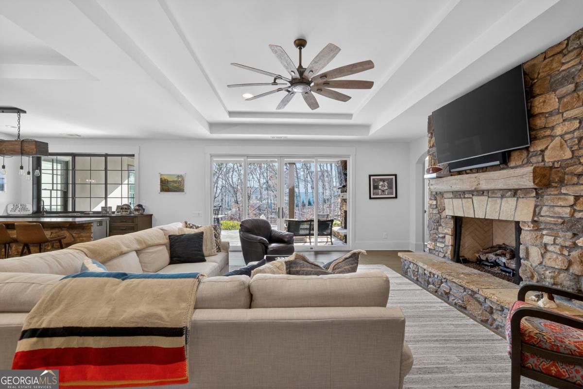 1031 Cavalier Cove Property Photo 42