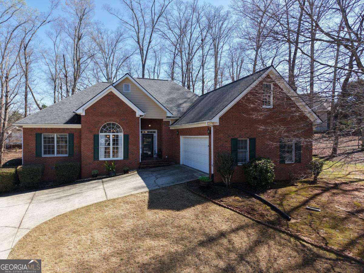 650 Lakeland Way Property Photo 1