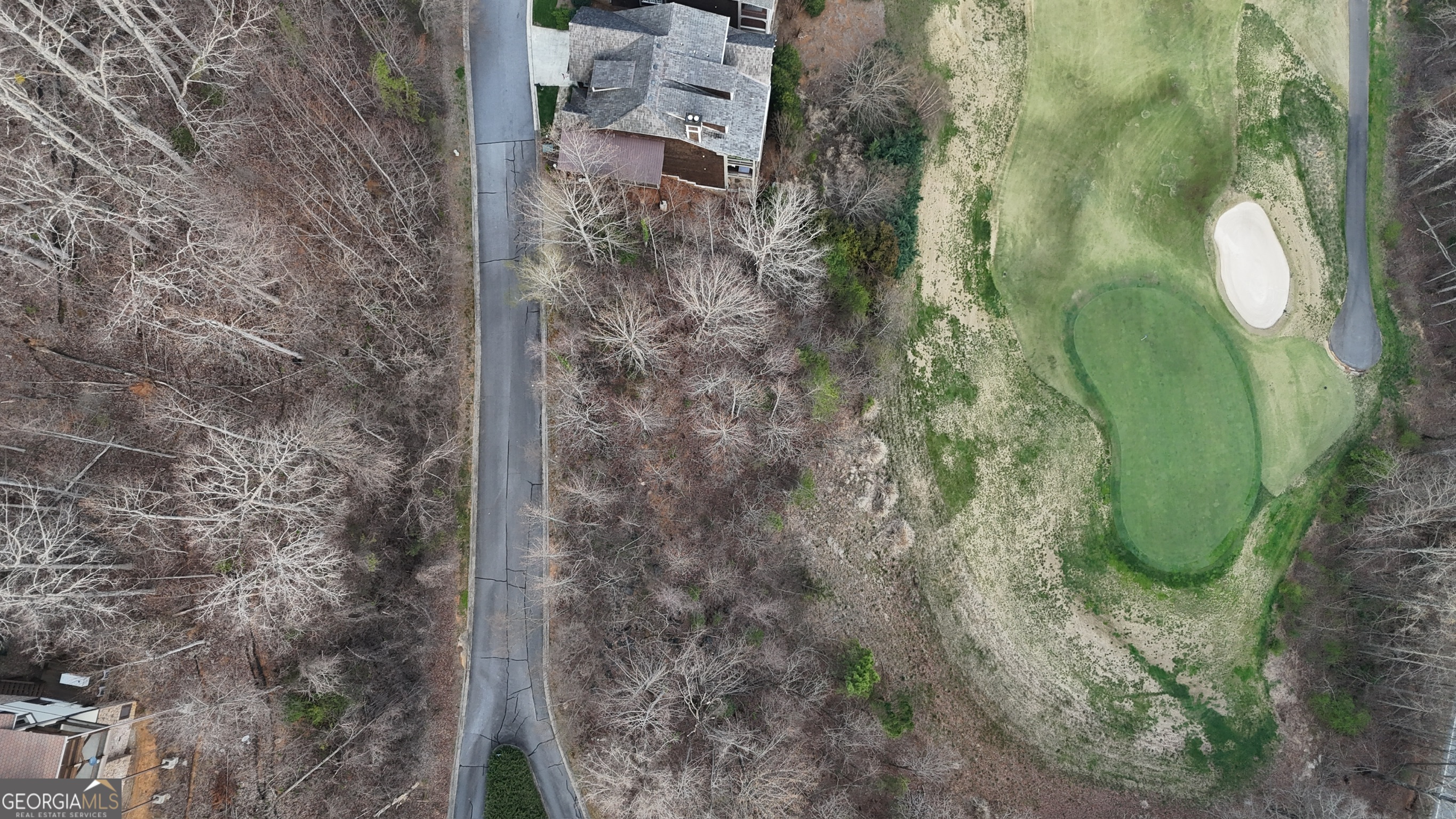 V 16 Village Club Drive # 16 Property Photo 1