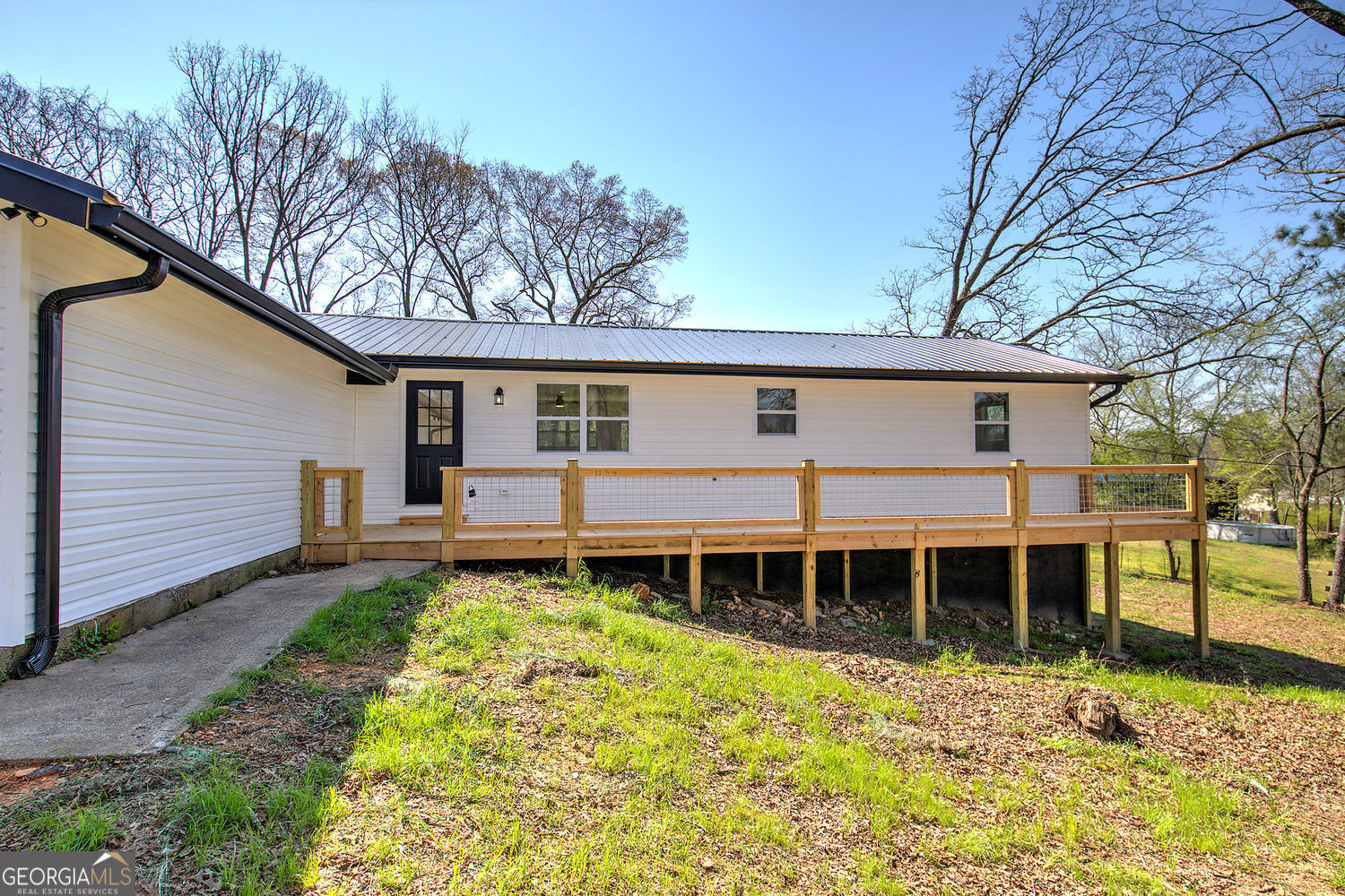 516 Baxter Road Property Photo 4