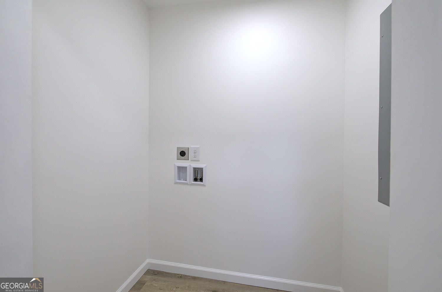 516 Baxter Road Property Photo 35
