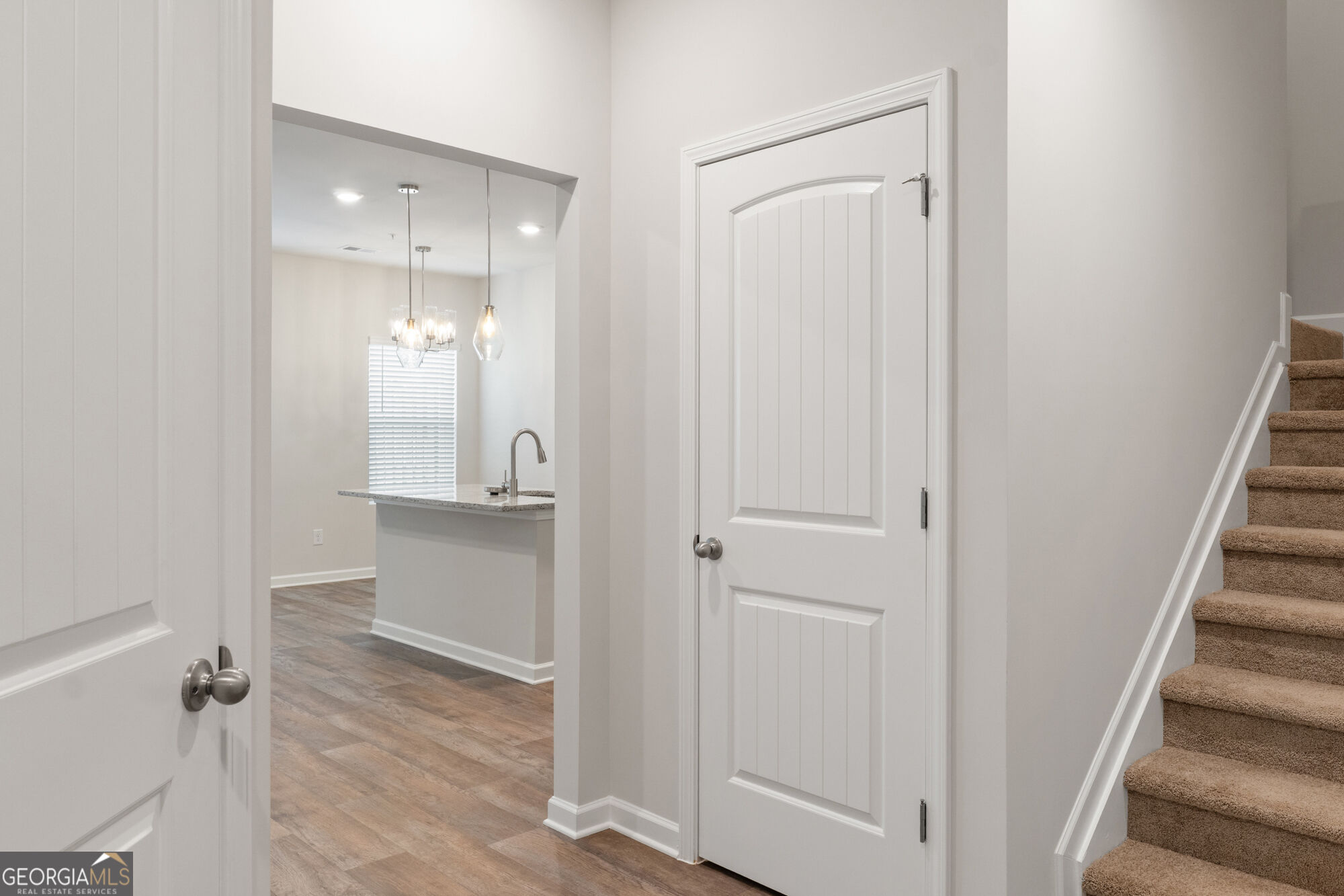 11516 Kimberly Way Property Photo 8