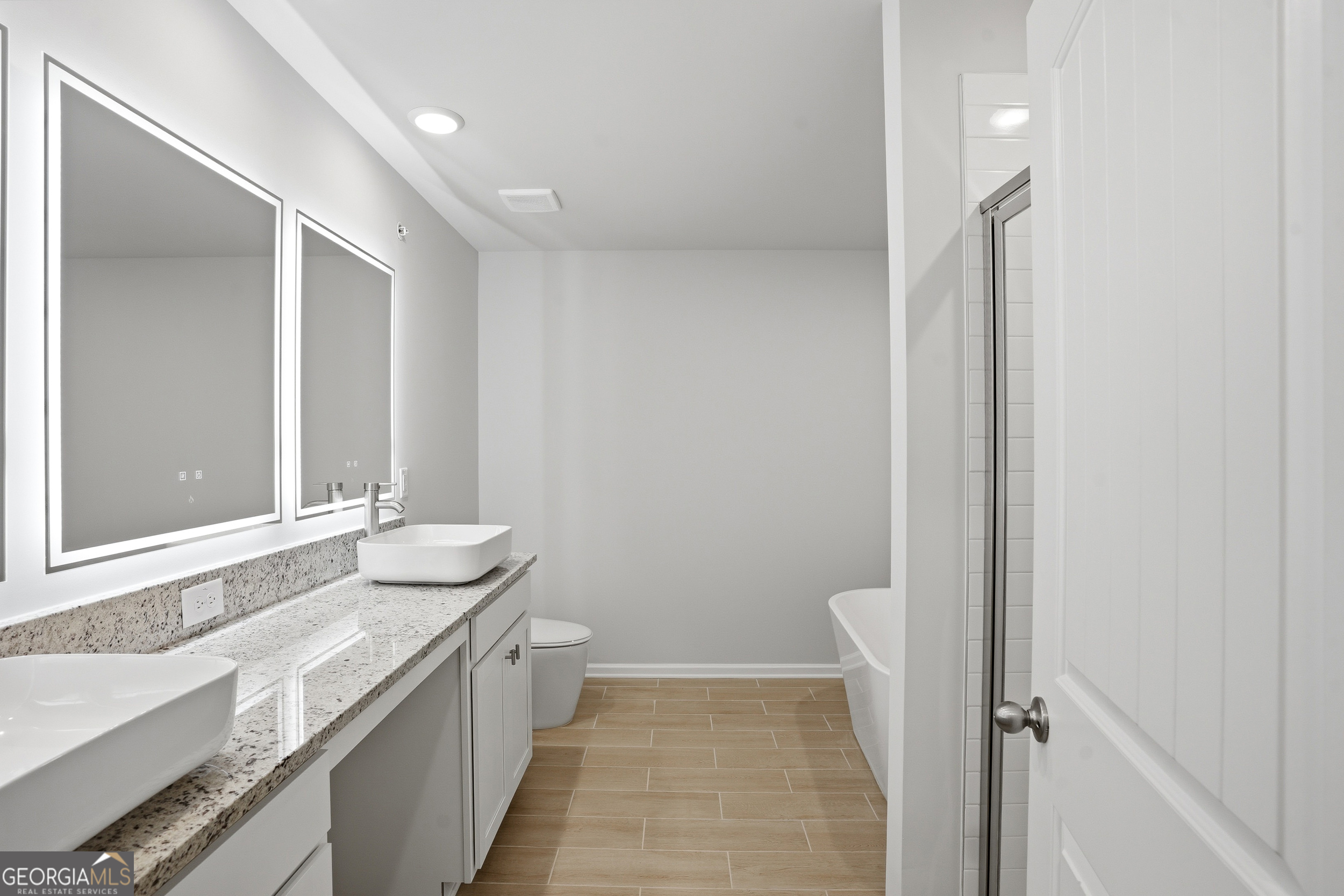 11516 Kimberly Way Property Photo 13