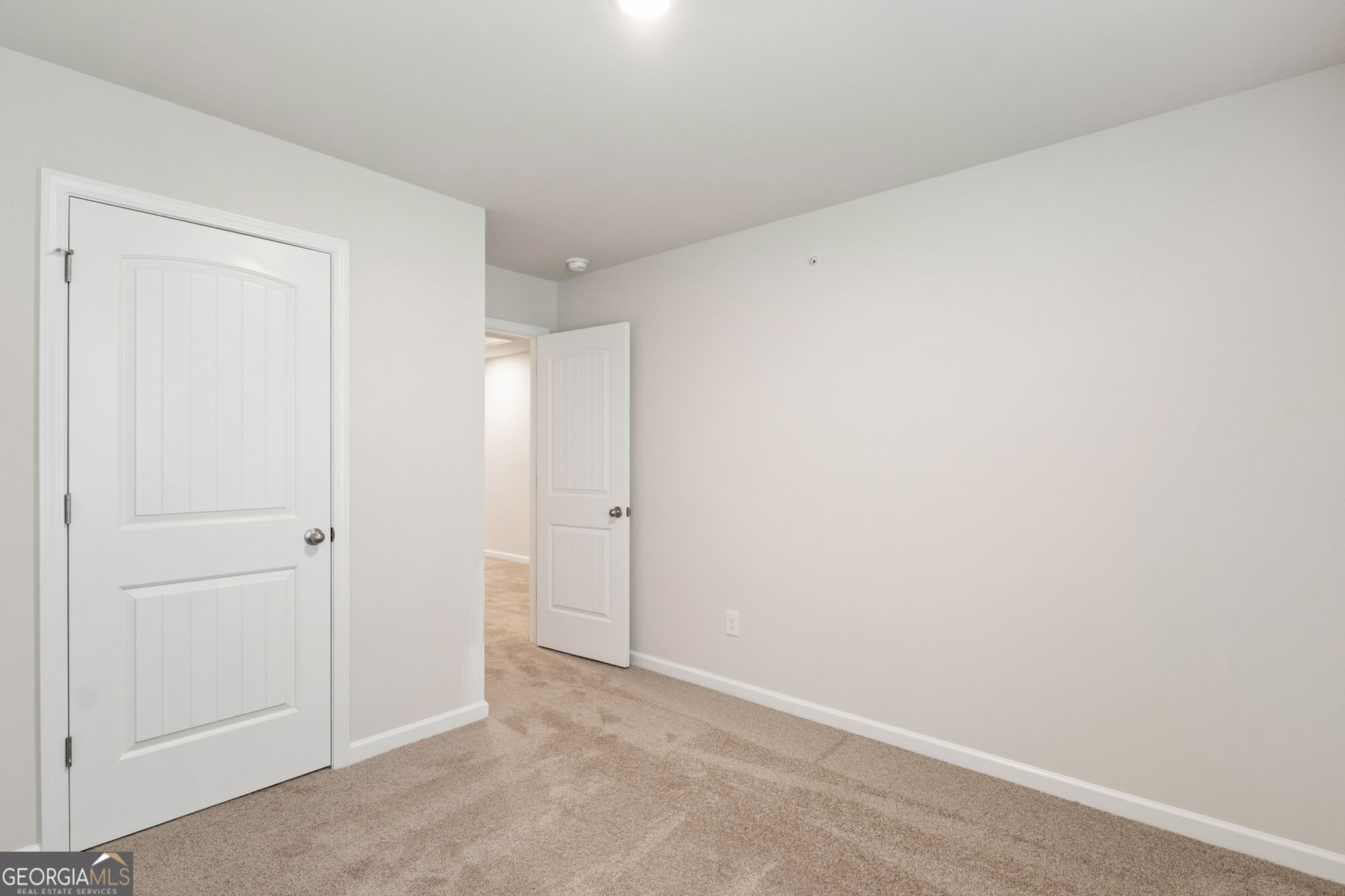 11516 Kimberly Way Property Photo 13