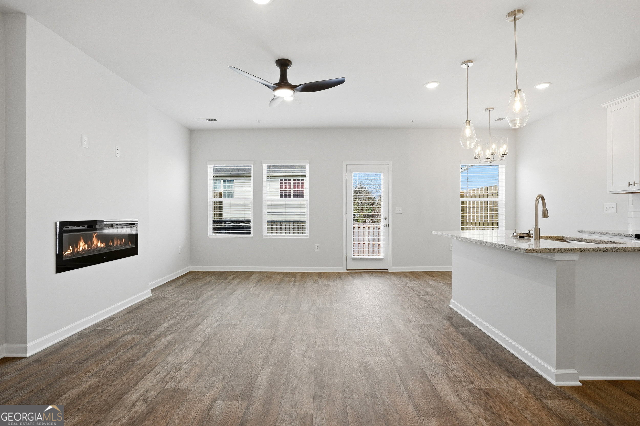 11516 Kimberly Way Property Photo 27