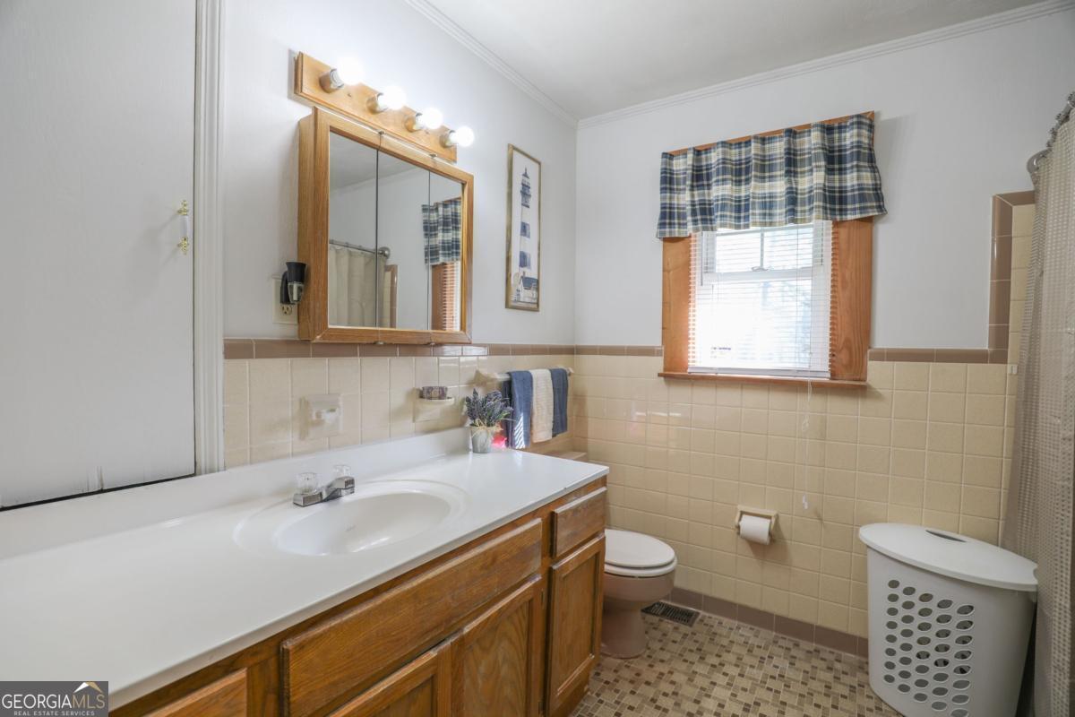 126 Brookwood Drive Property Photo 12