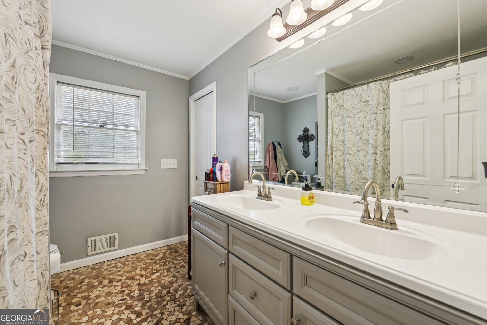 8165 Laurel Drive Sw Property Photo 11