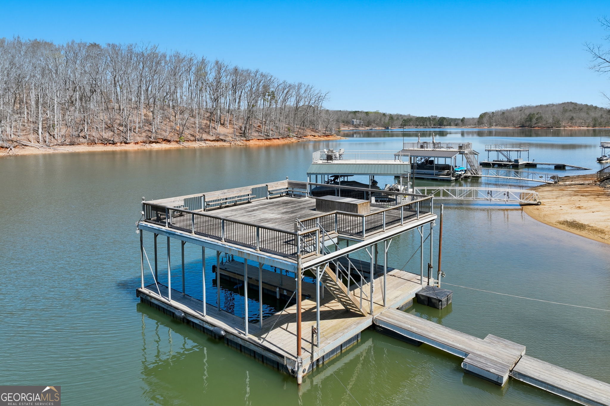6855 Hardwood Trail Property Photo 3