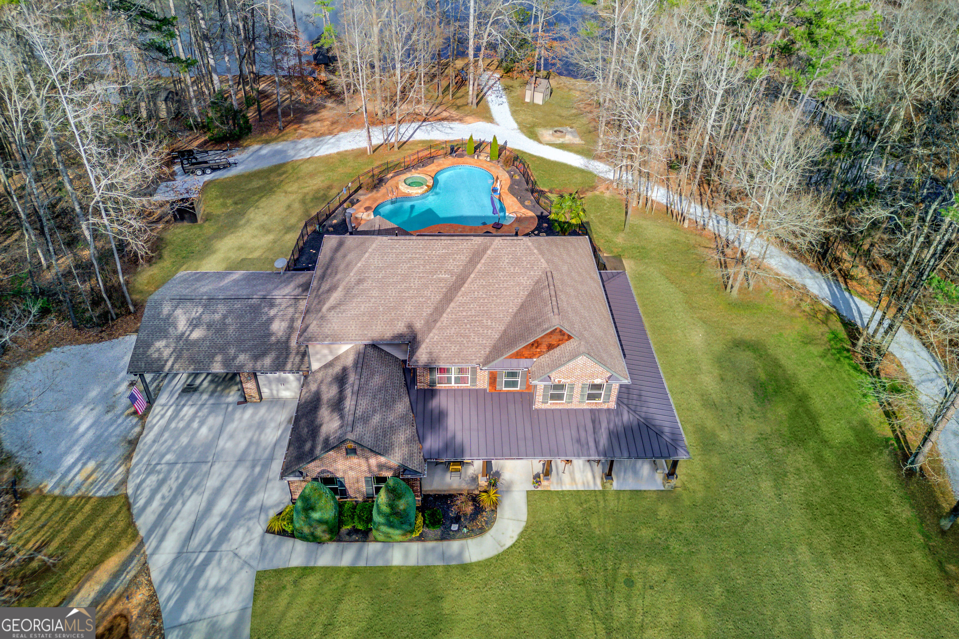 245 Lakeshore Drive Property Photo 1