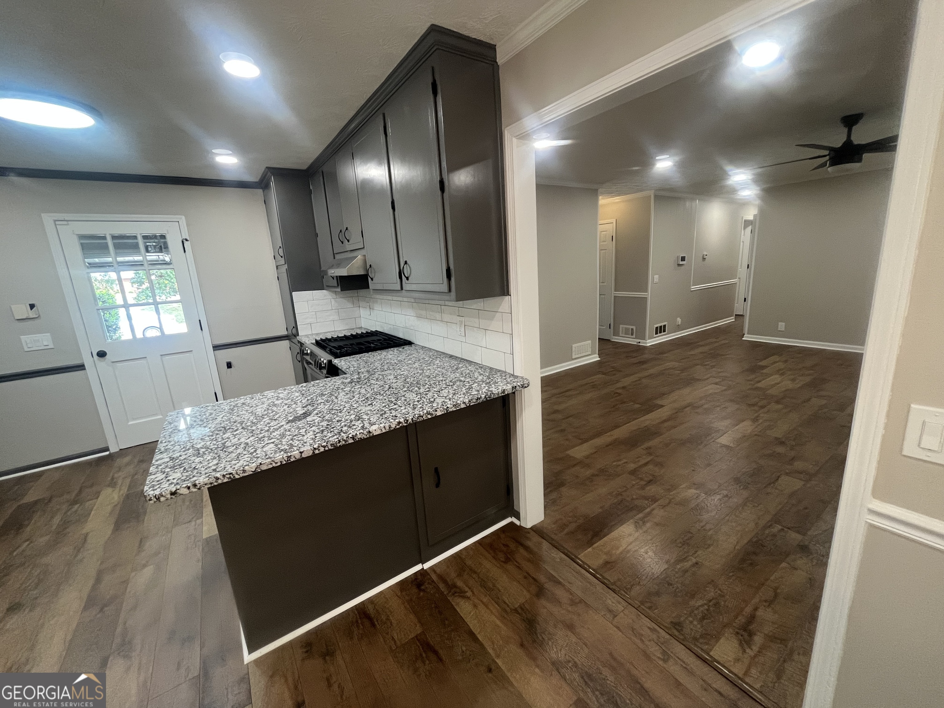 2115 Oak Hill Road Property Photo 17