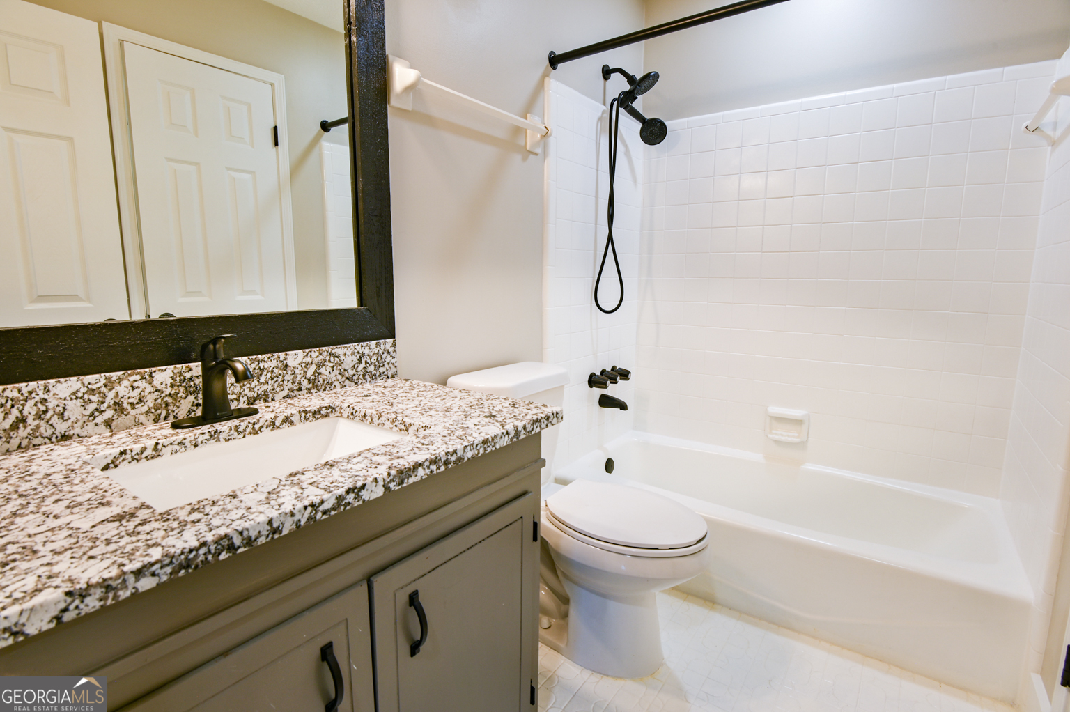 2115 Oak Hill Road Property Photo 24