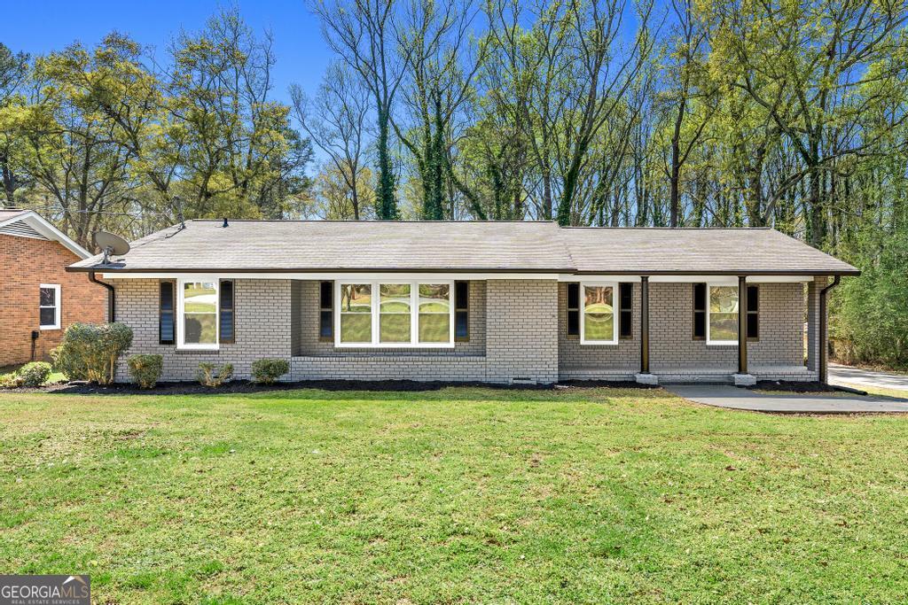 624 Pine Valley Drive Property Photo 1