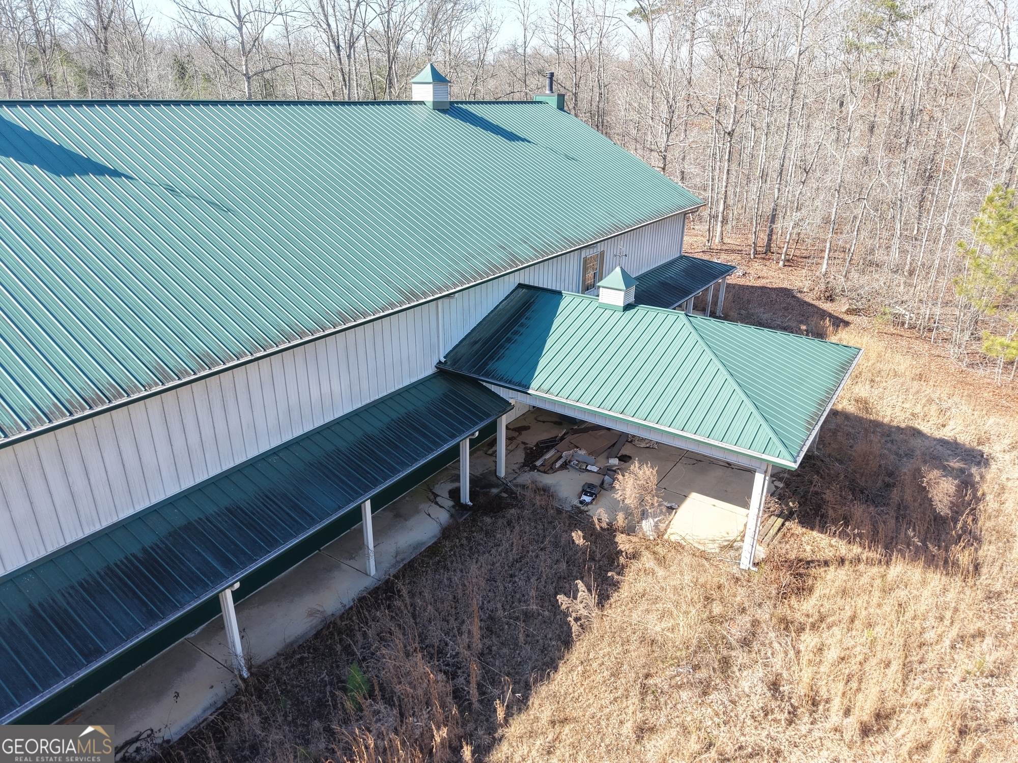 1260 Hillview Road Property Photo 6