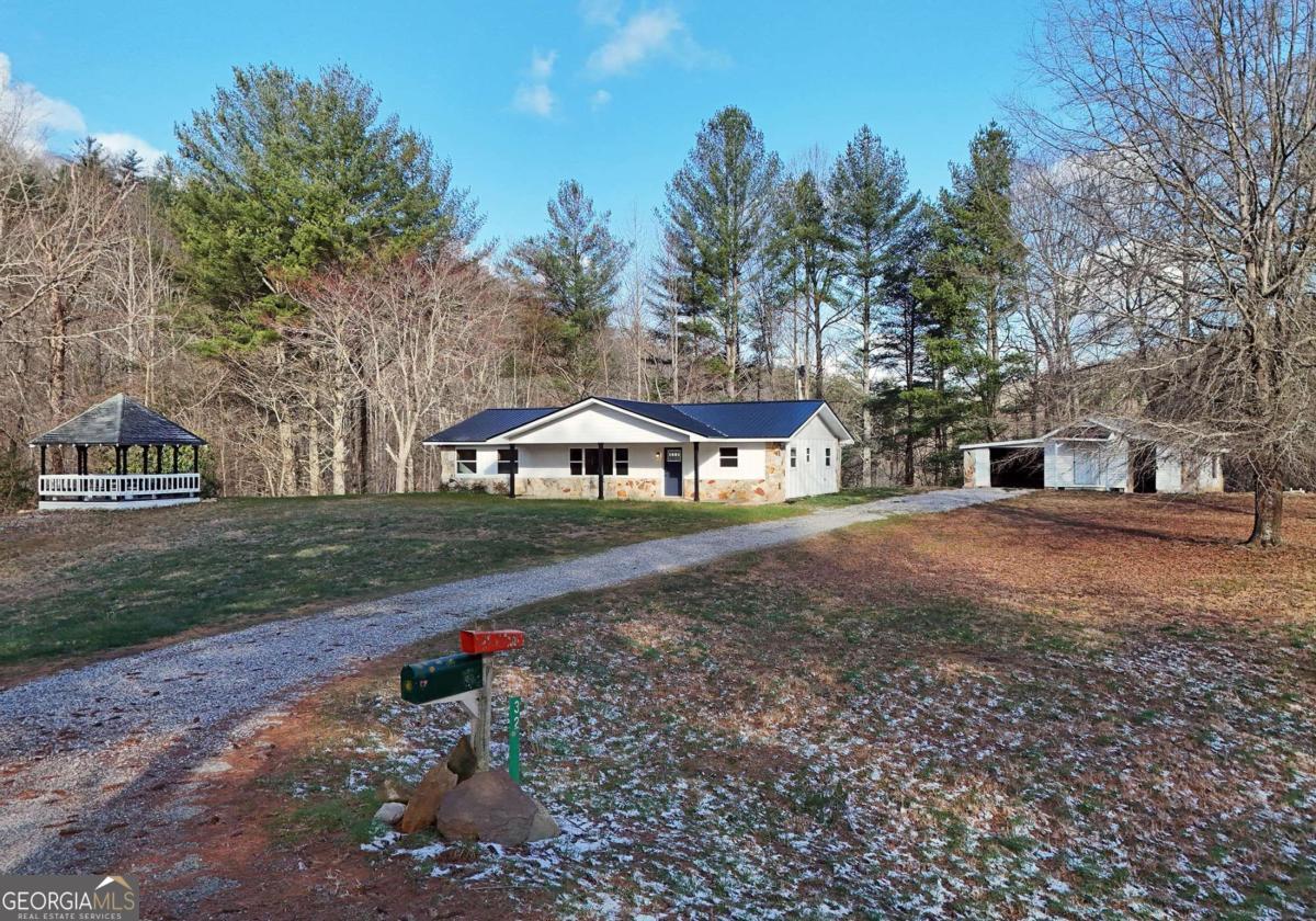 32 Whippoorwill Way Property Photo 1