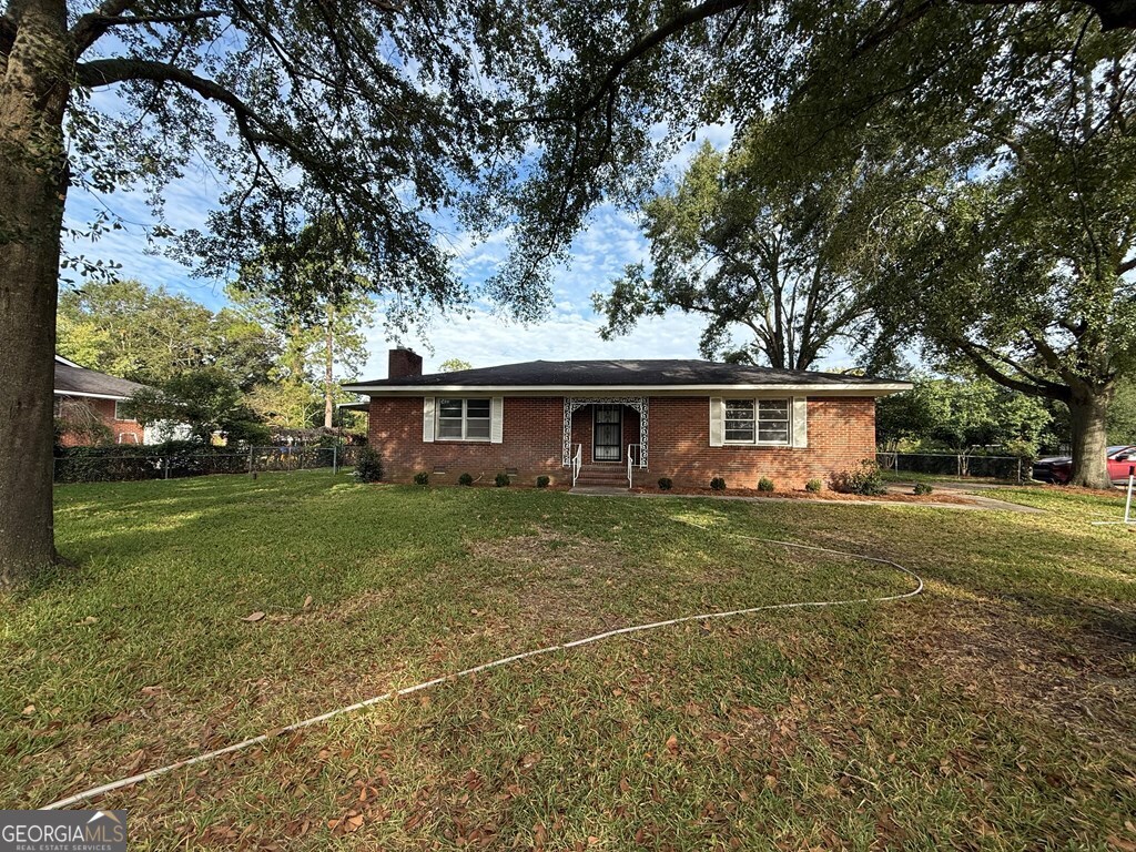 412 Roberson Street Property Photo 17