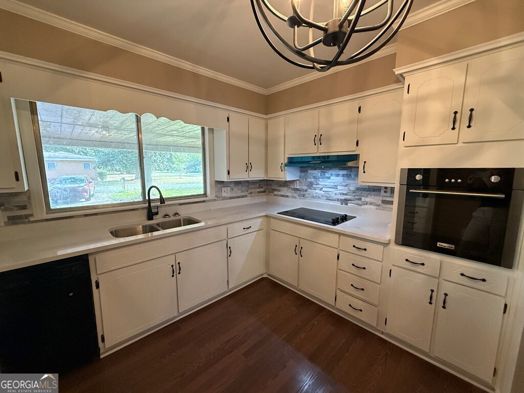 412 Roberson Street Property Photo 25