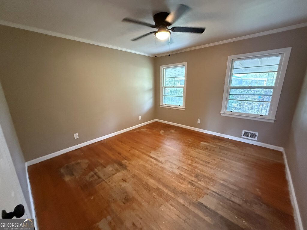 412 Roberson Street Property Photo 28