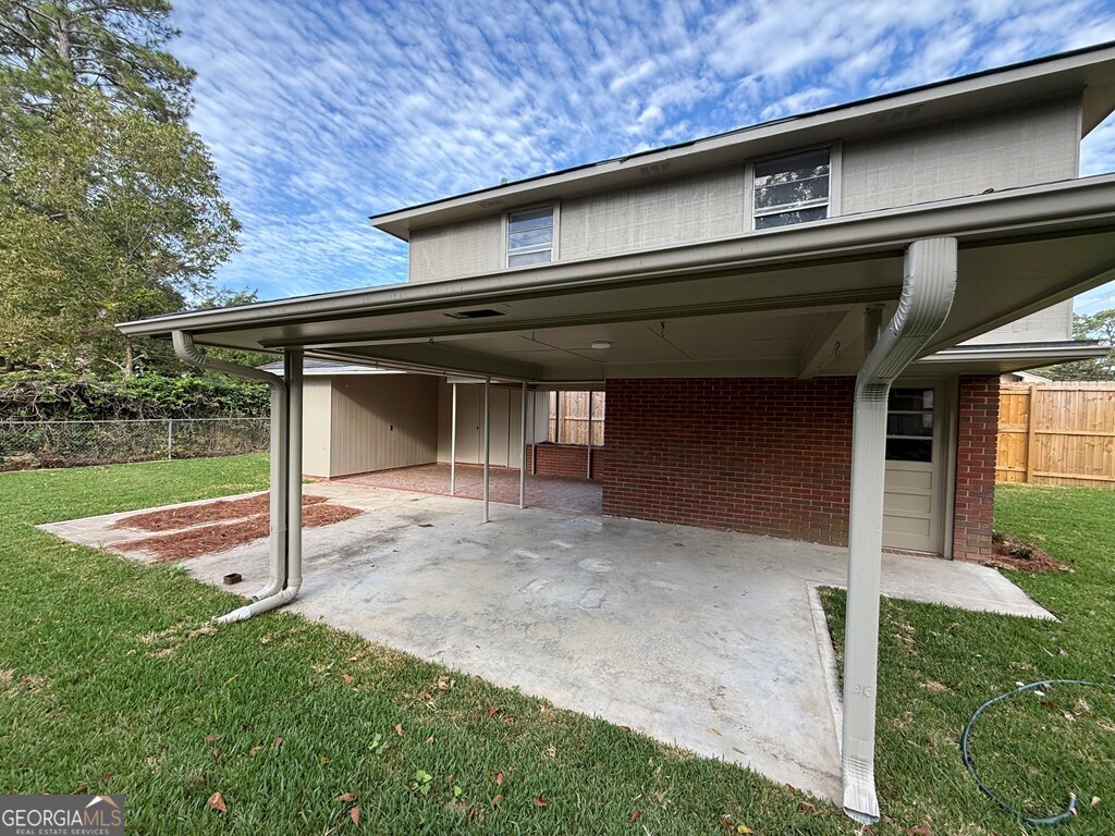412 Roberson Street Property Photo 40