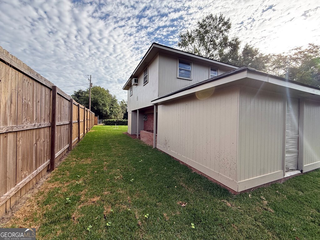 412 Roberson Street Property Photo 43