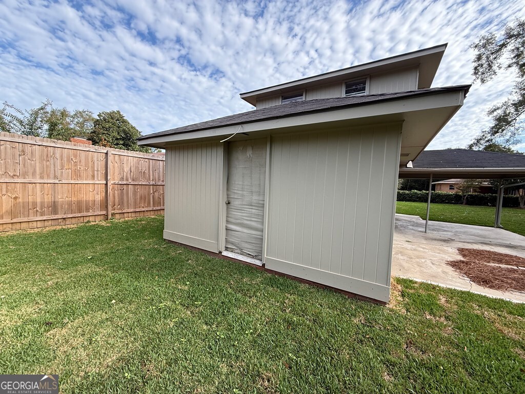 412 Roberson Street Property Photo 44