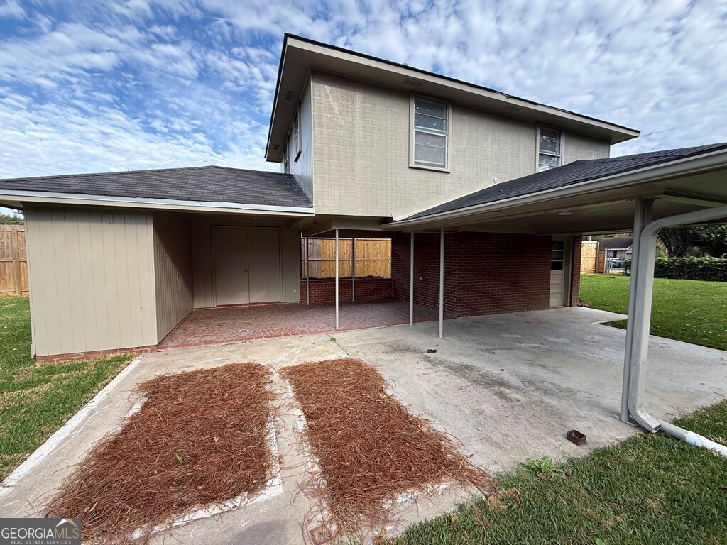 412 Roberson Street Property Photo 45
