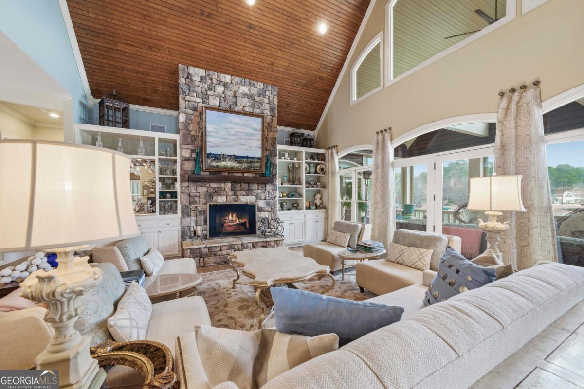 1691 Lighthouse Circle Property Photo 15
