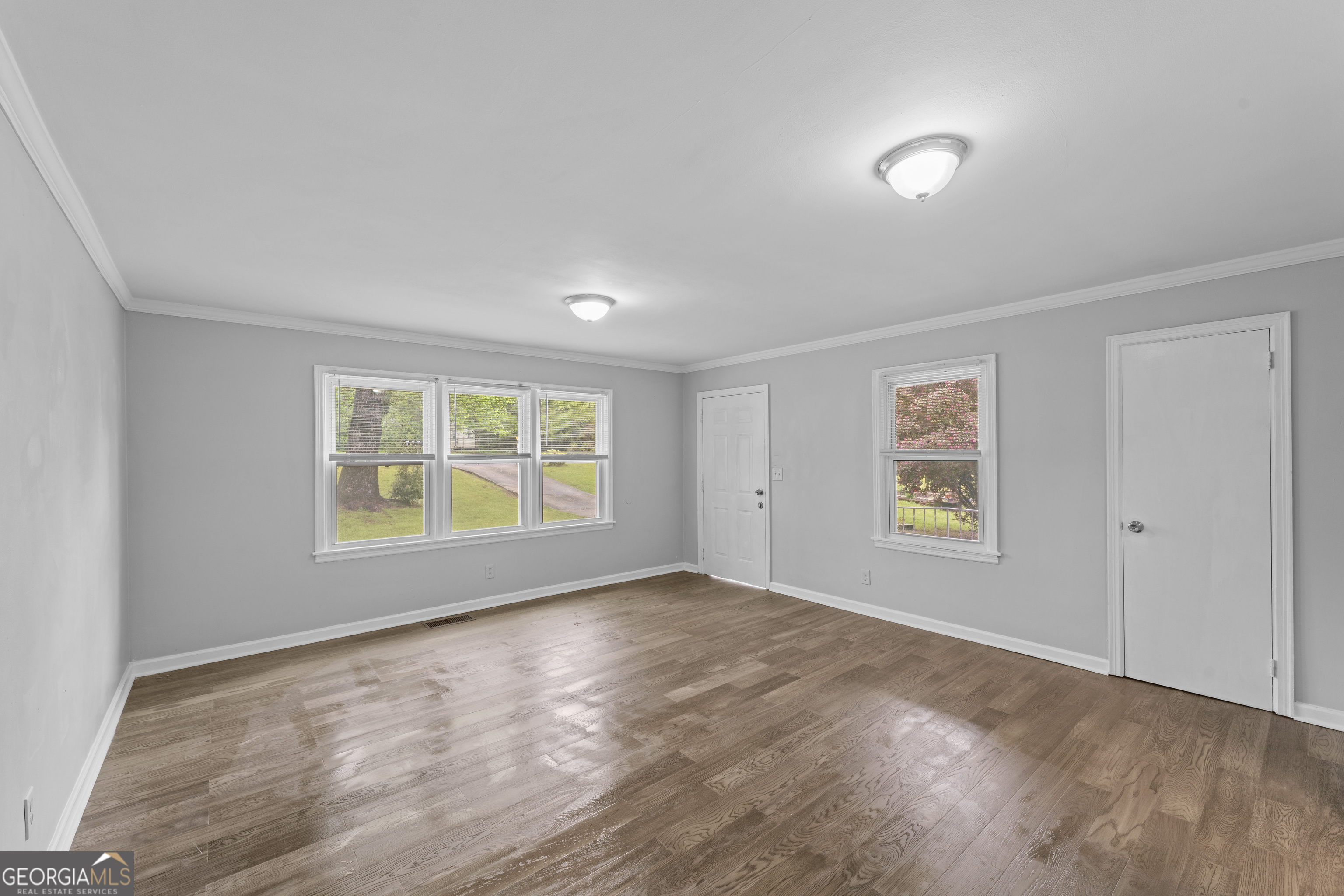 147 Burnside Street Property Photo 3